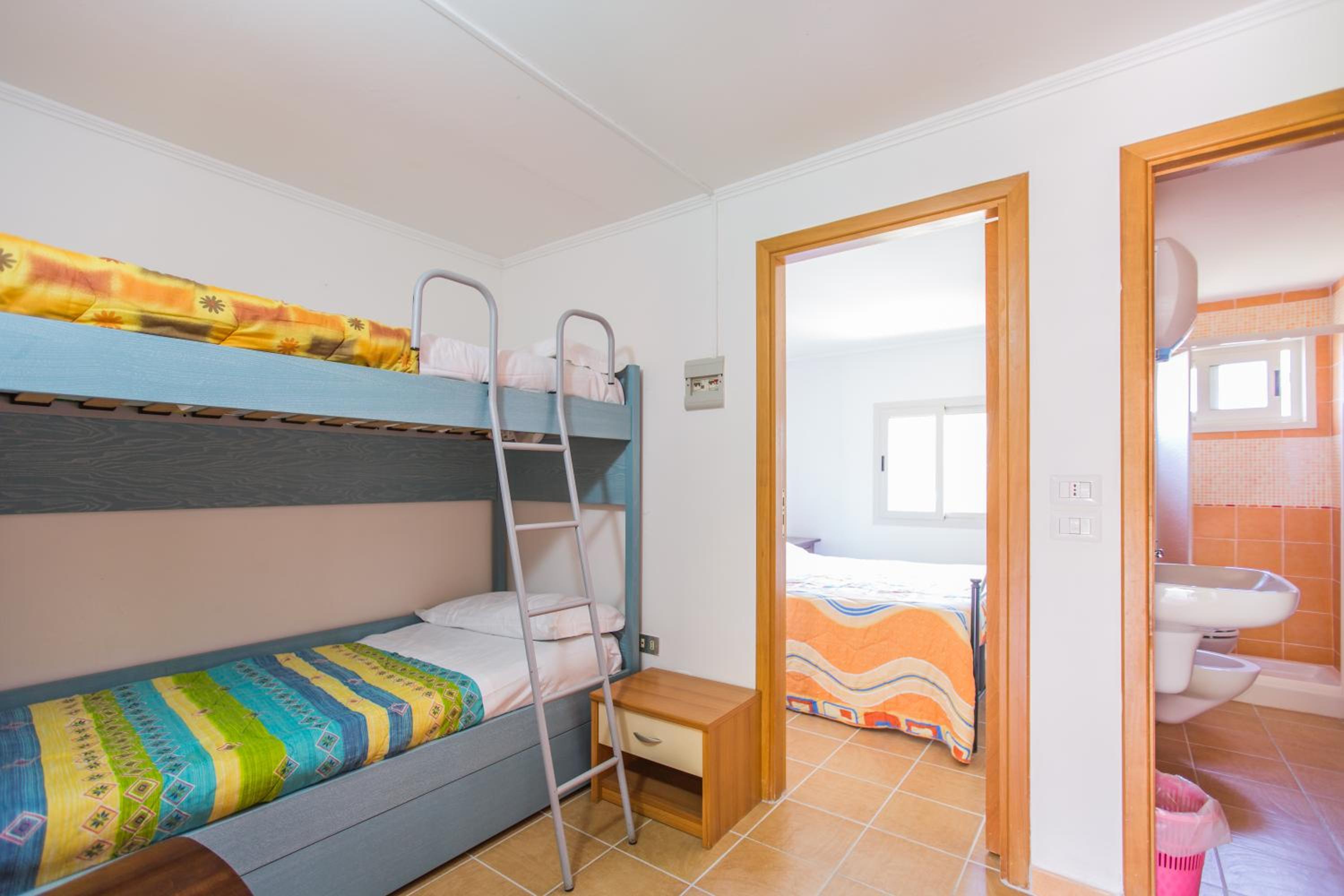 One-Bedroom Apartment - Photo 17