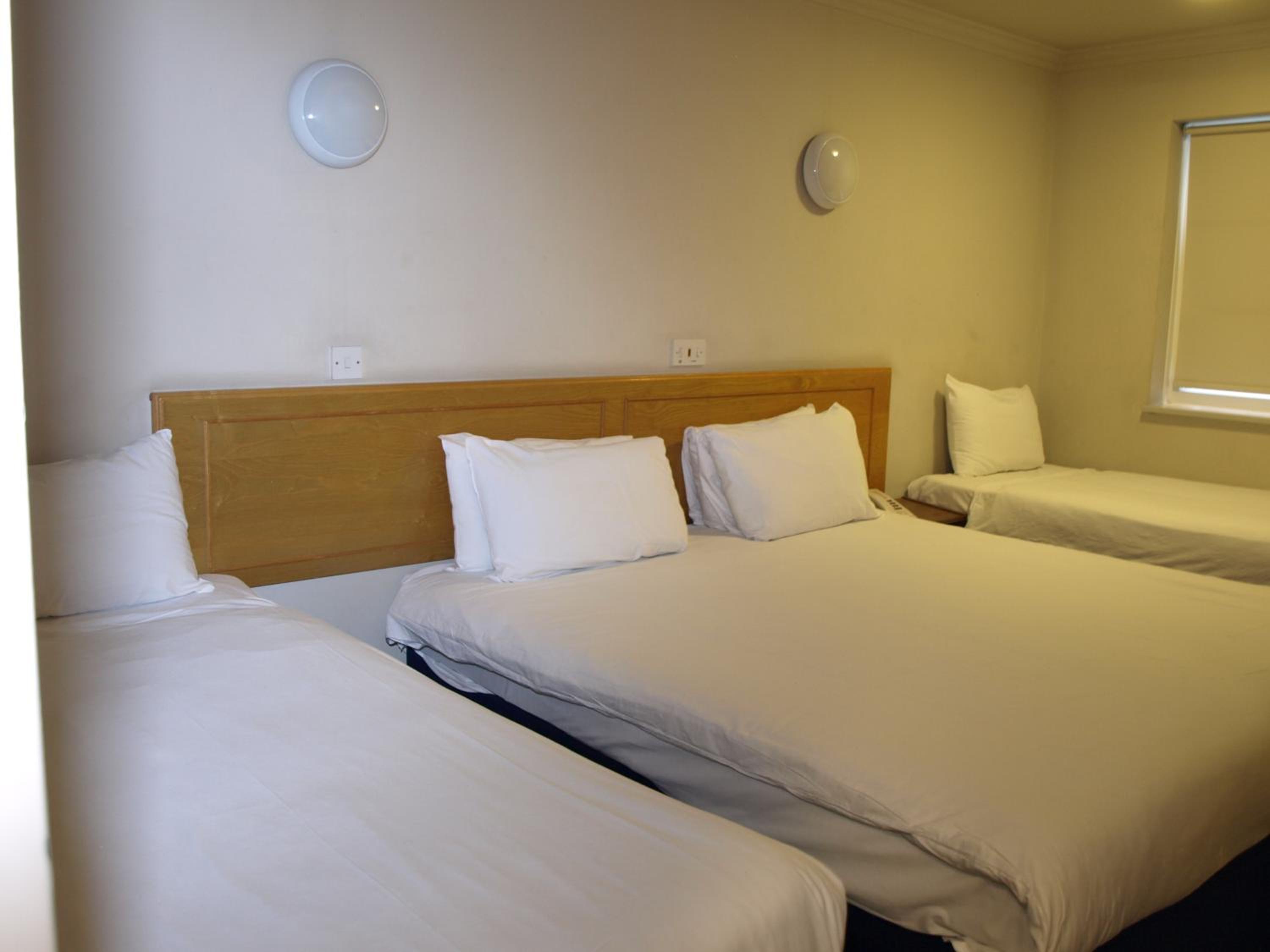 Quadruple Room photo 2