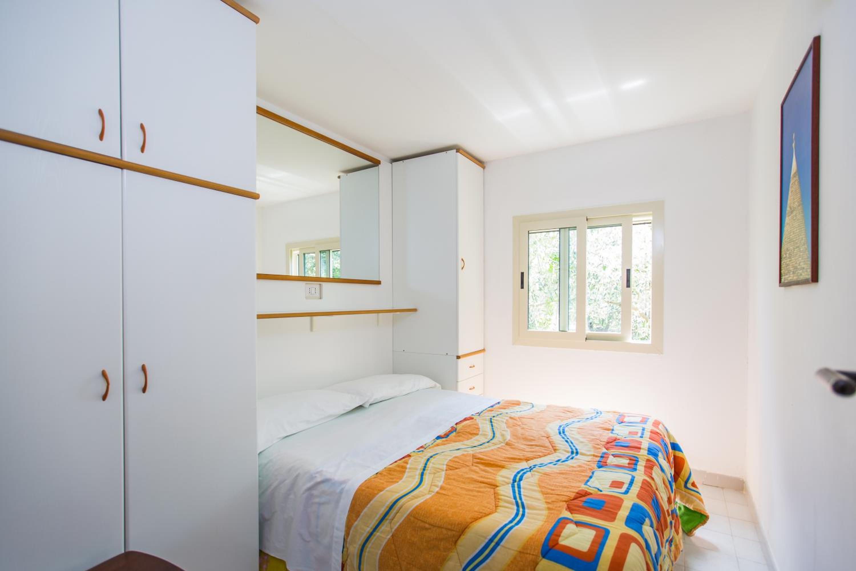 One-Bedroom Apartment - Photo 1