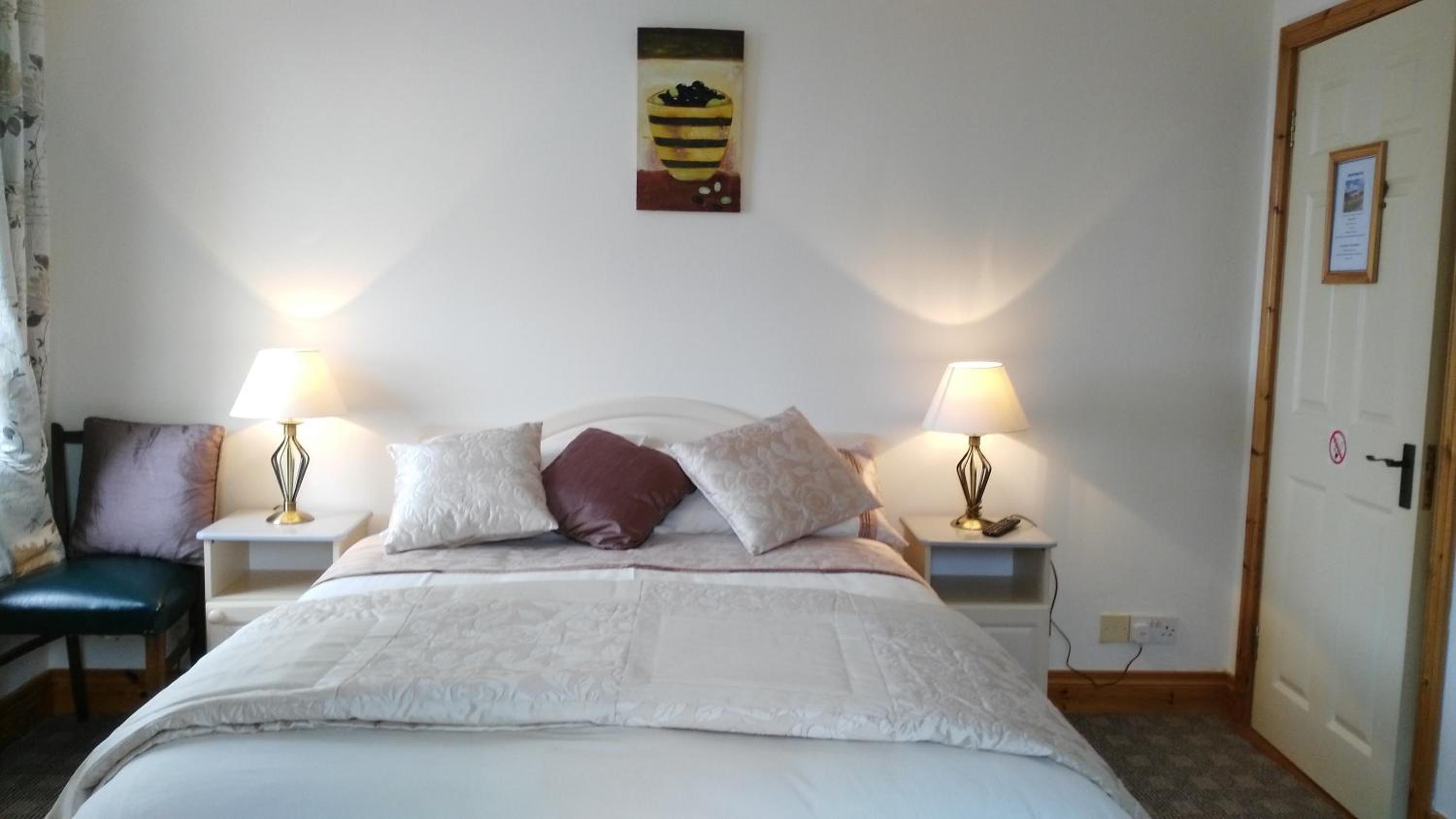 Double Room - Photo 3