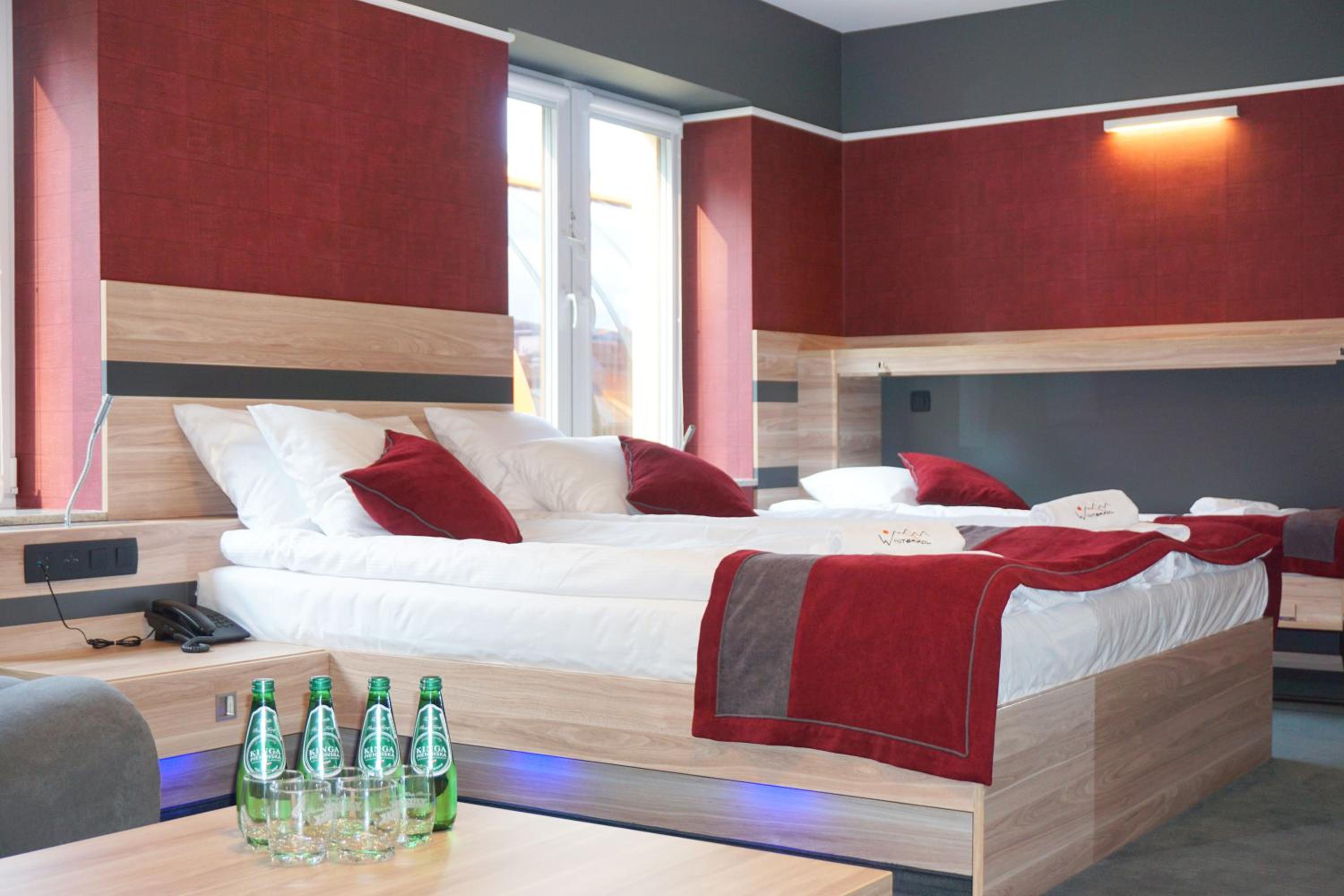 Superior Quadruple Room - Photo 10