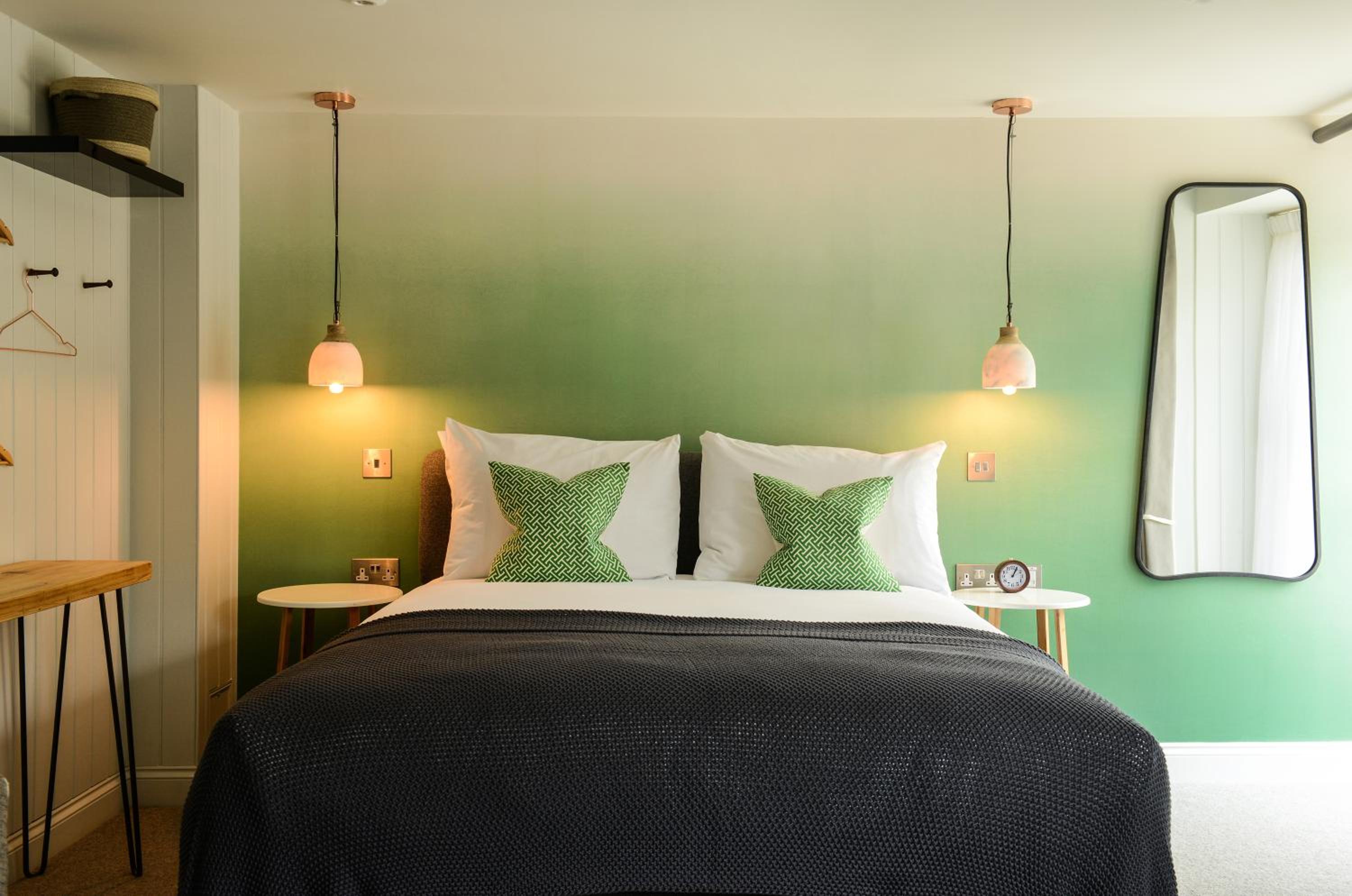 Deluxe Double Room with Extra Bed