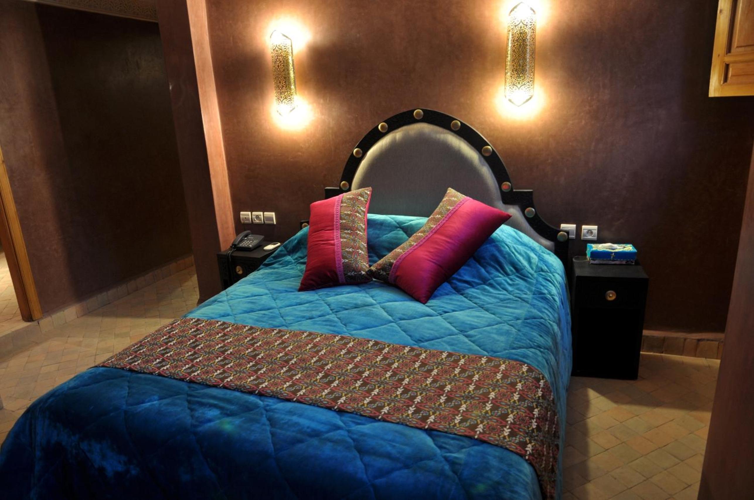 Queen Suite (2 Adults) photo 3