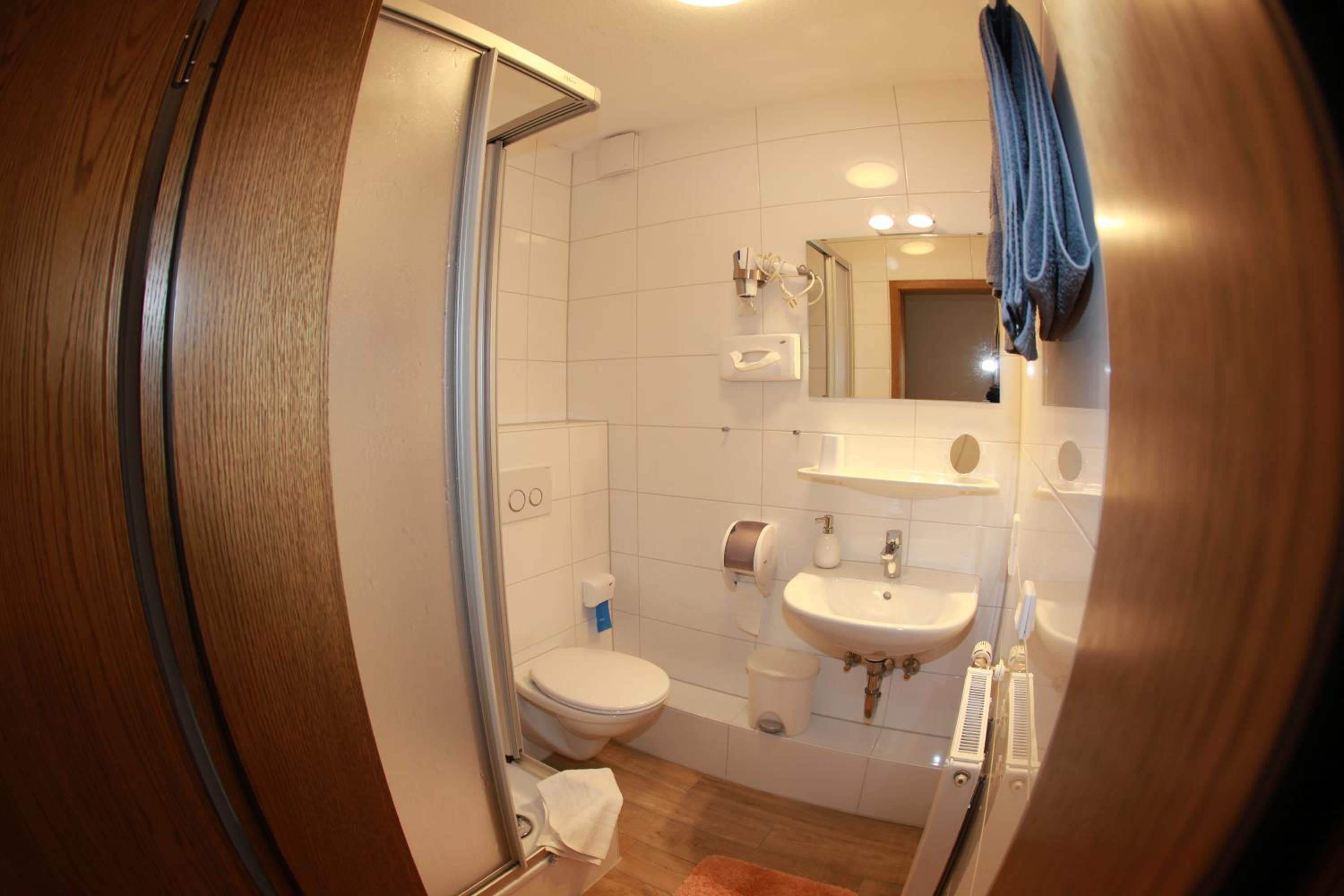 Single Room photo 2