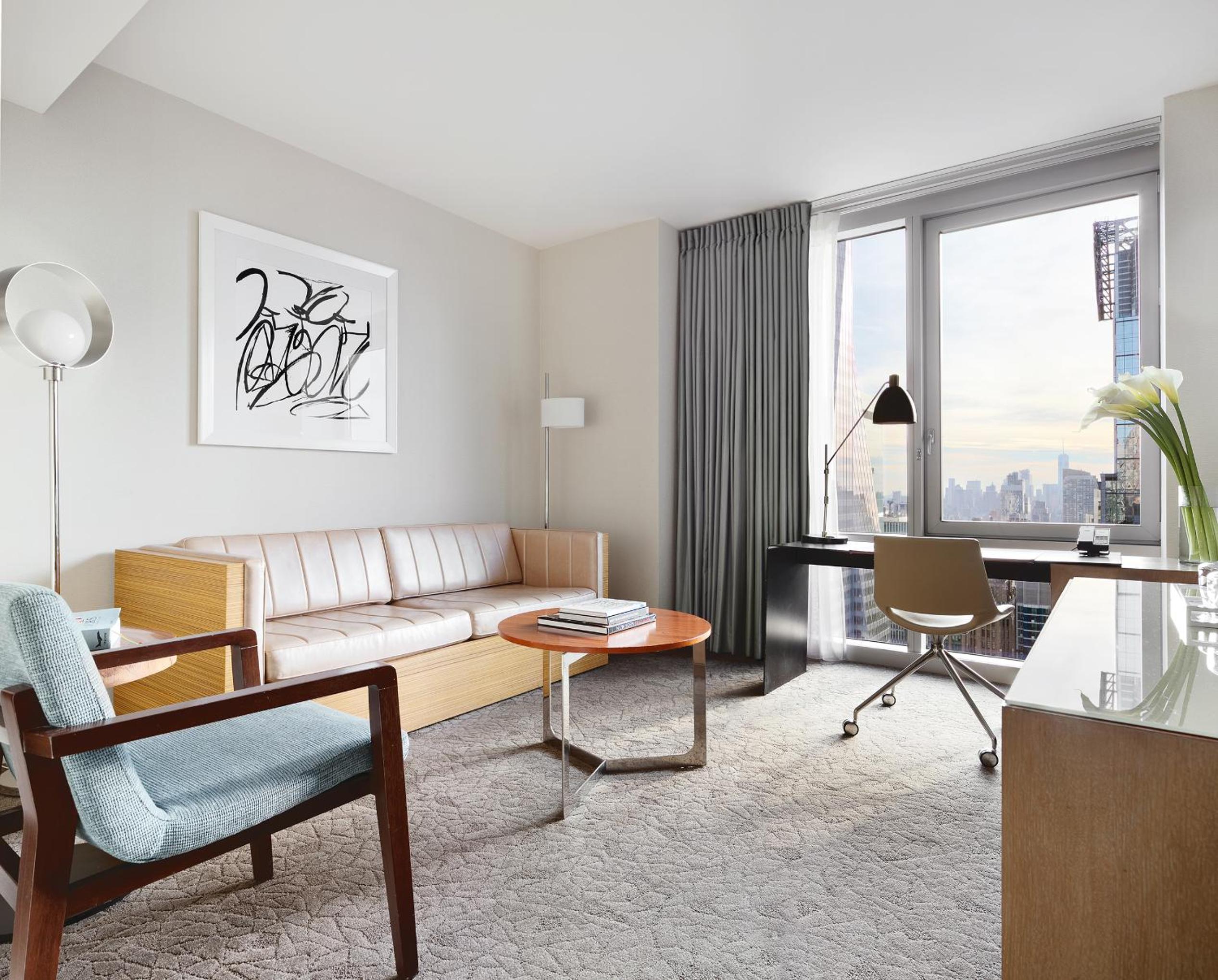 King Suite with Times Square View and Accessible Shower