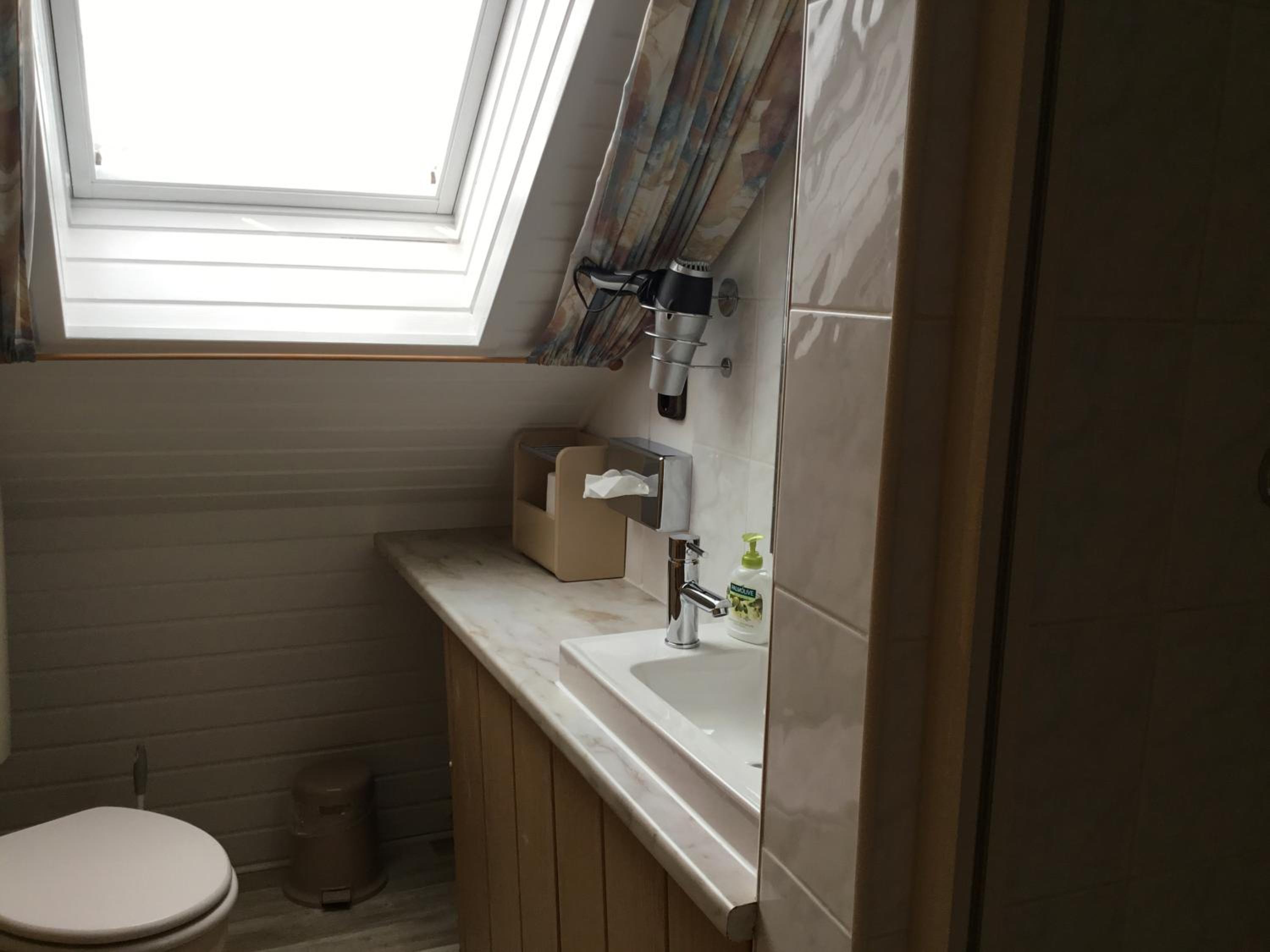 Double Room with Private External Bathroom photo 3