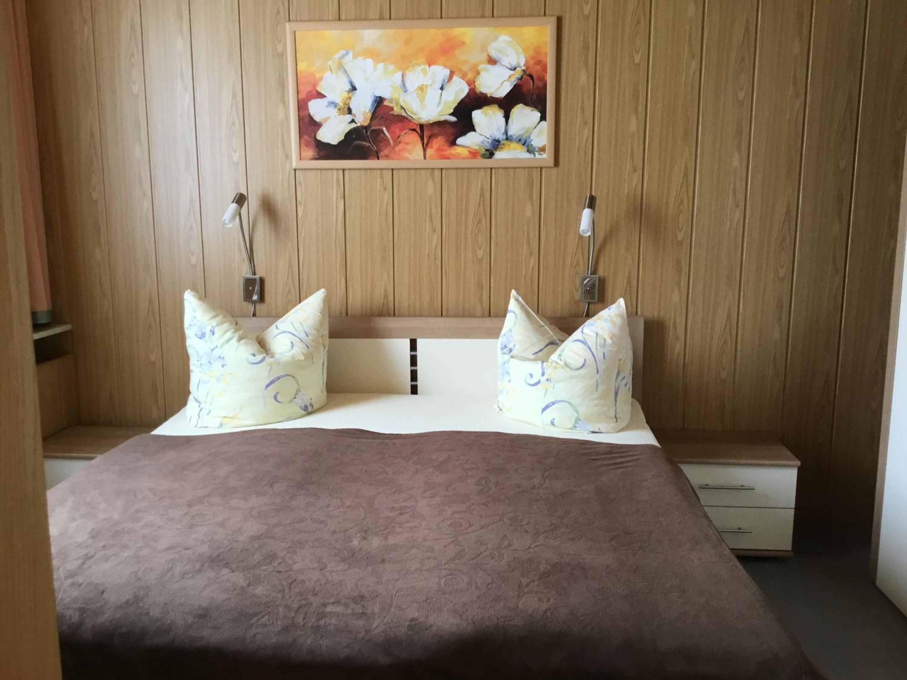 Double Room with Private External Bathroom photo 1