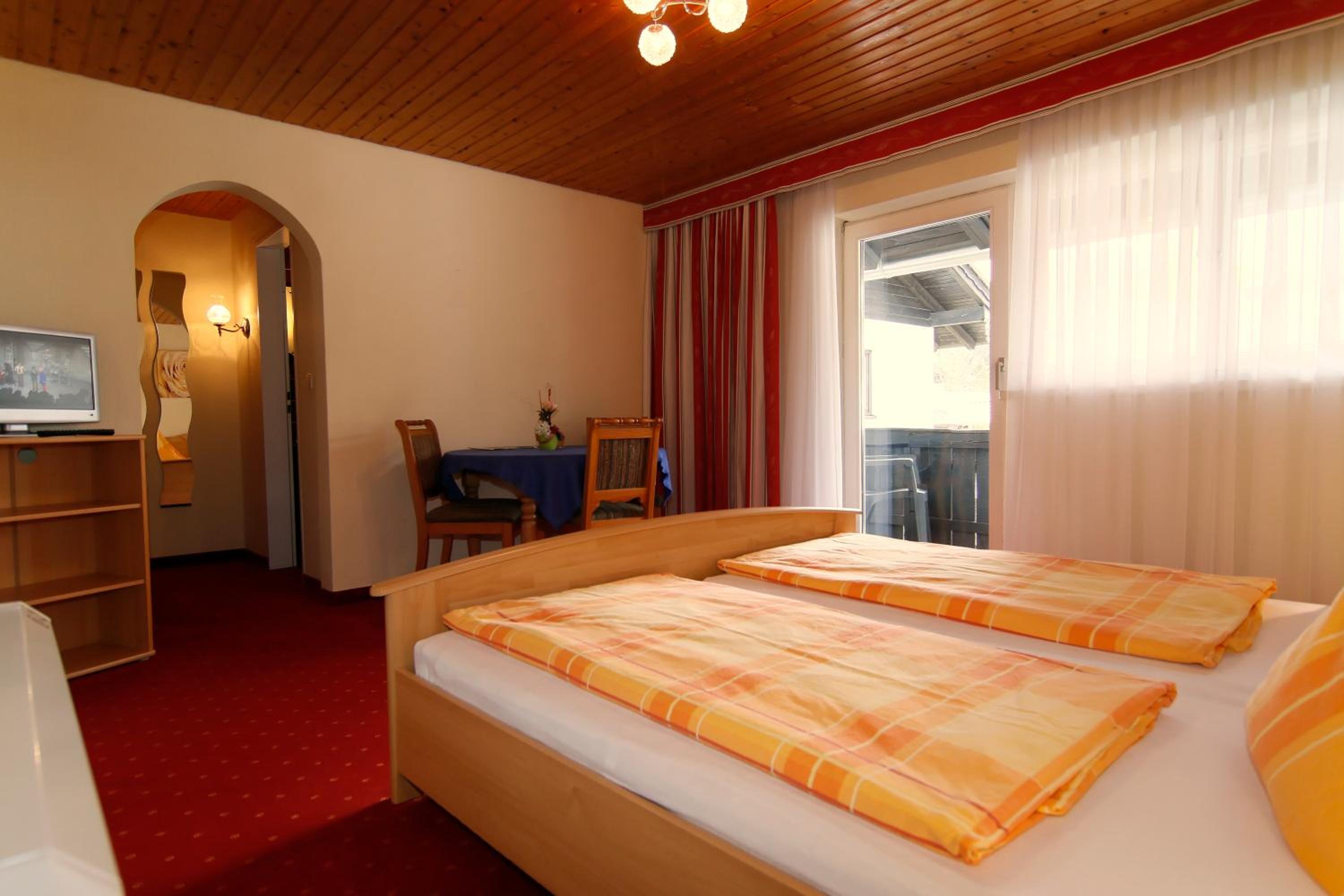 Double Room photo 3