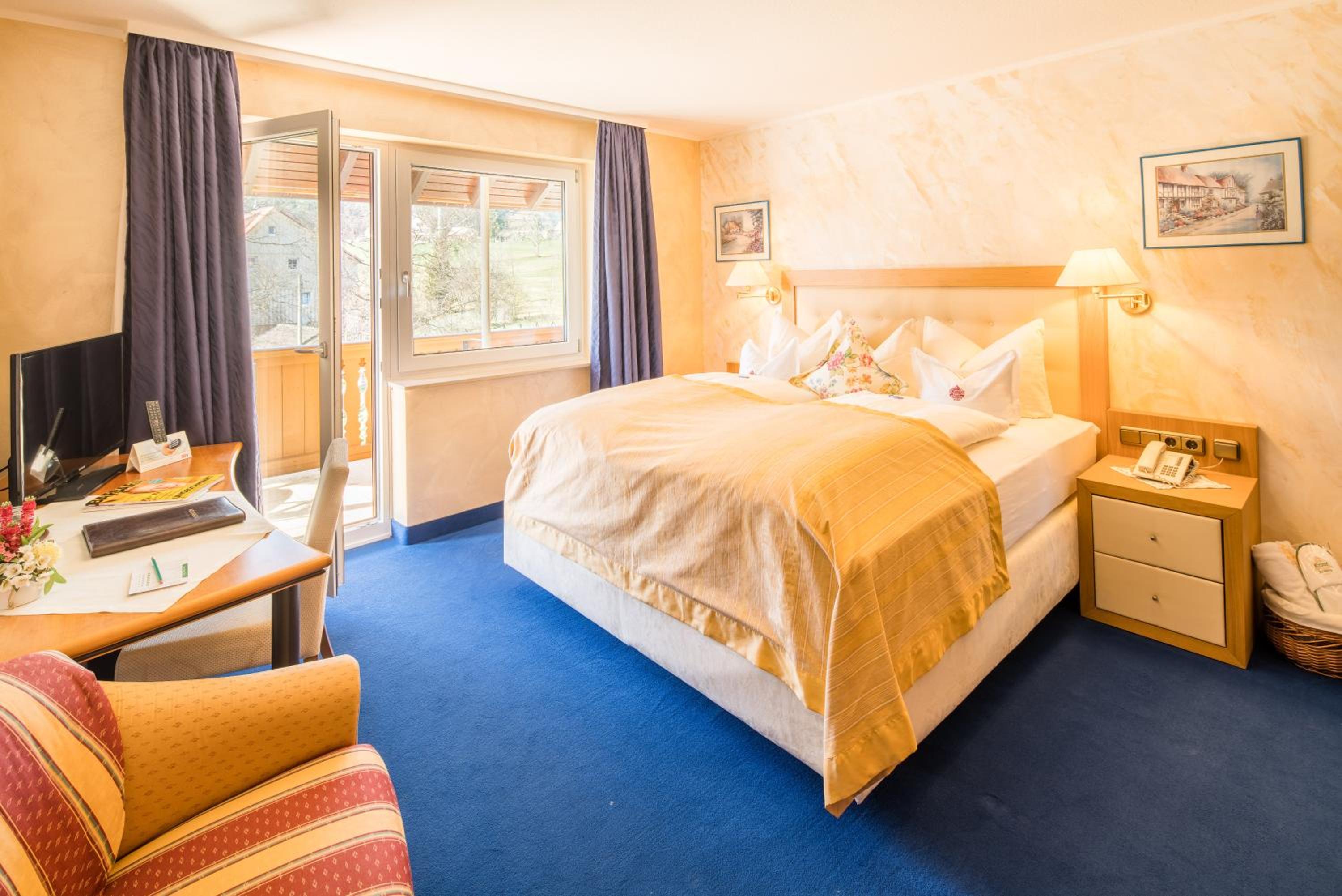 Typ H - double room  28 sqm photo 1