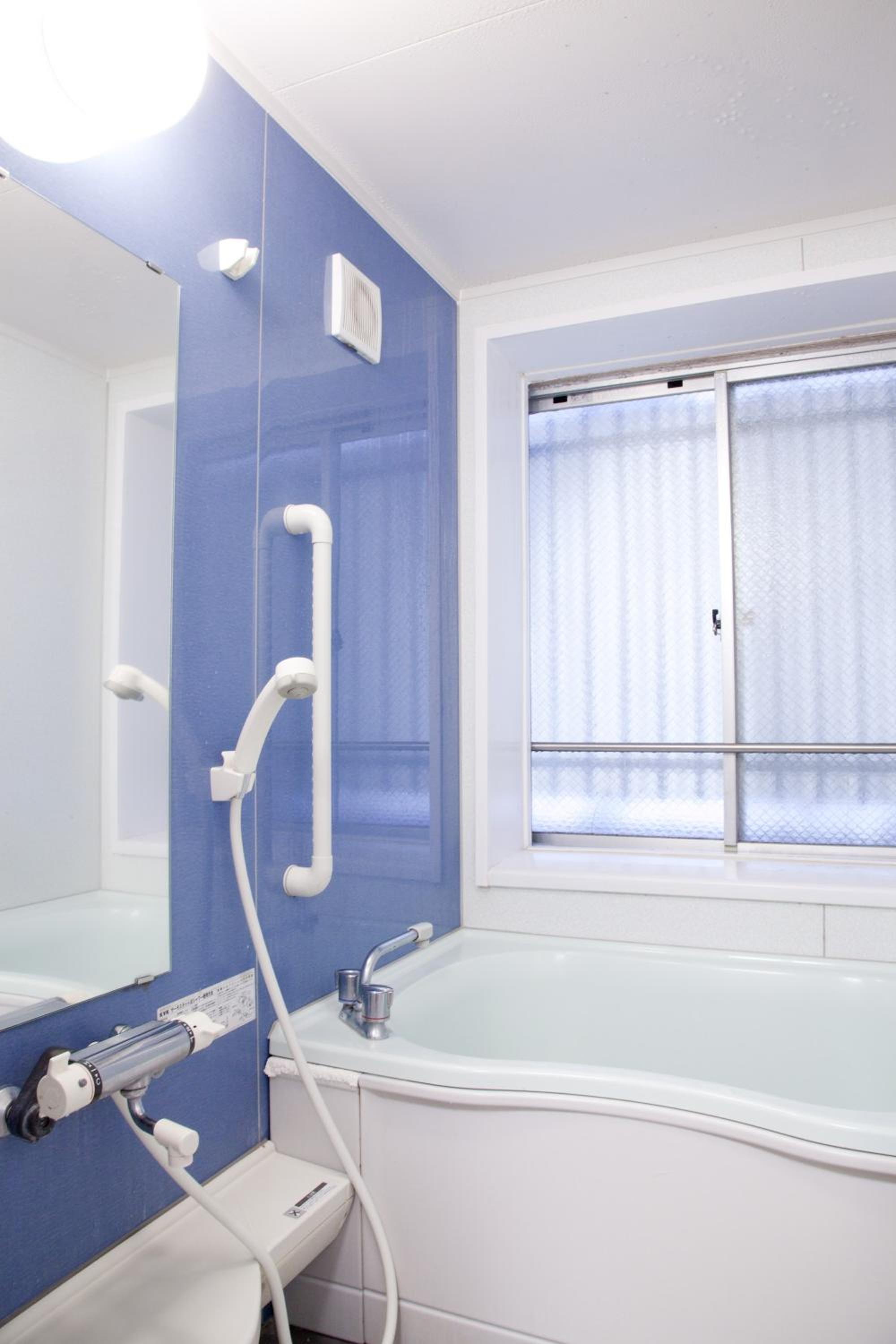 Twin Room with Shared Bathroom