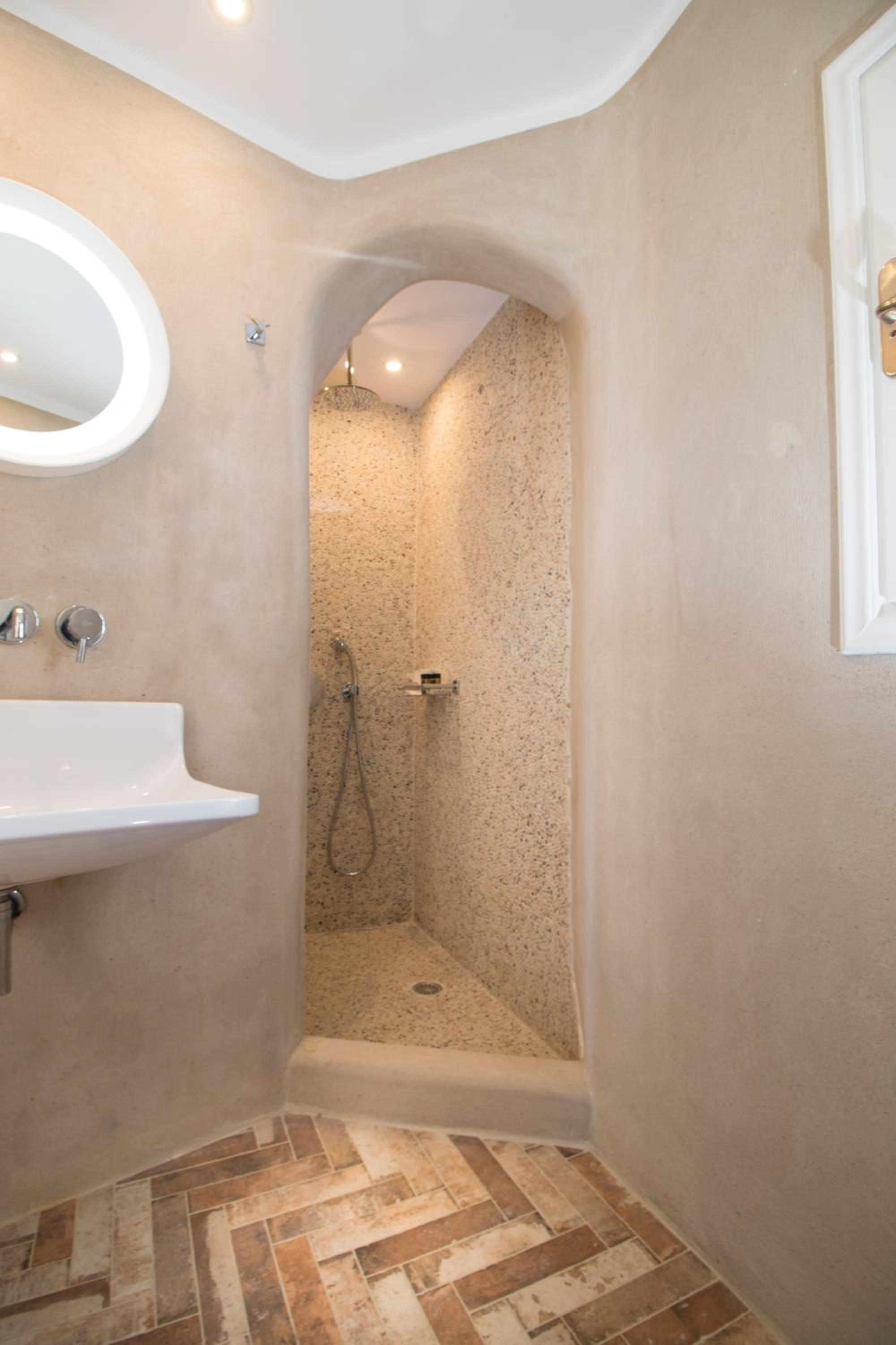 Superior Junior Suite 2 people - Photo 18