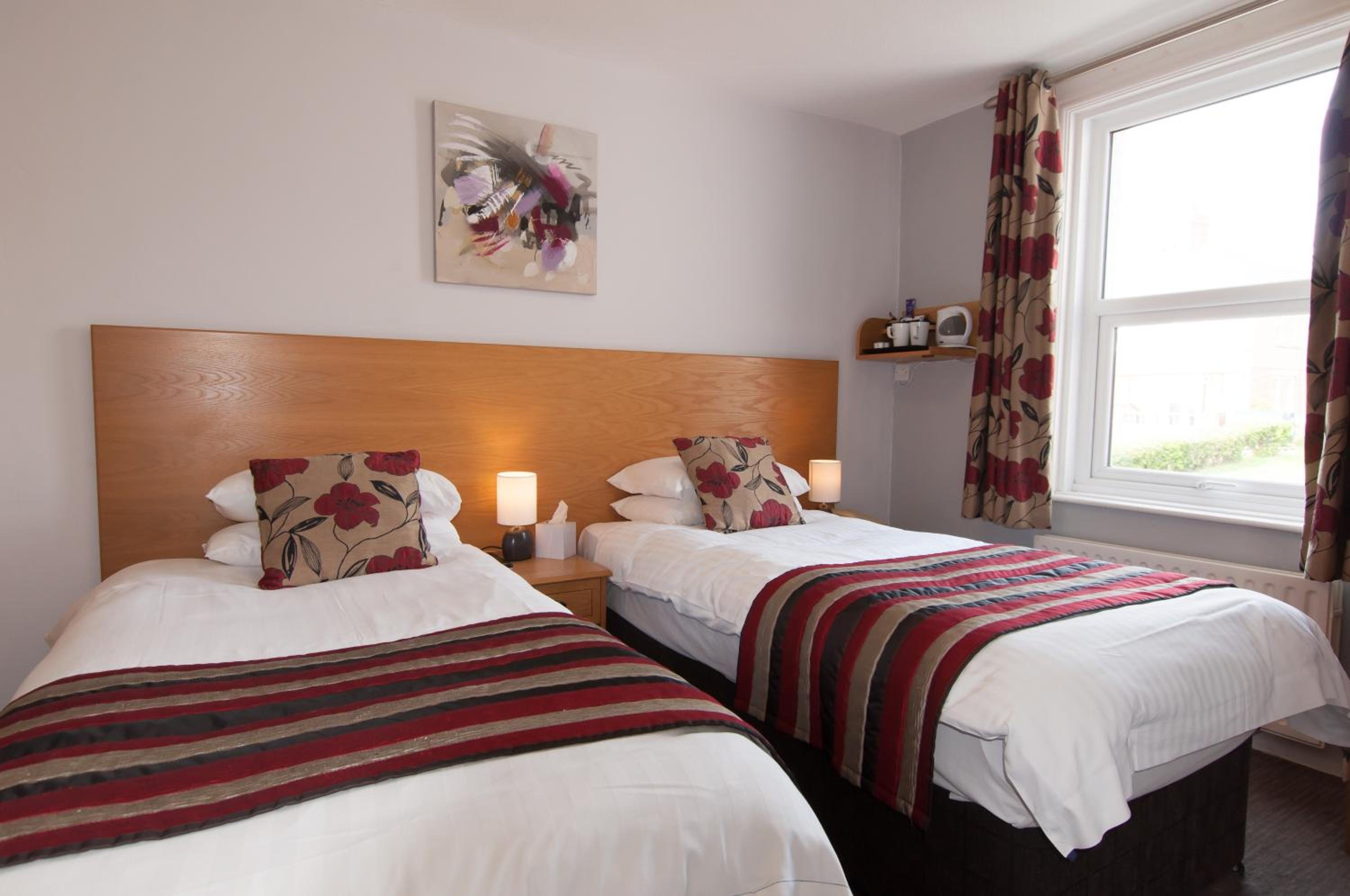 Economy Double Room photo 3
