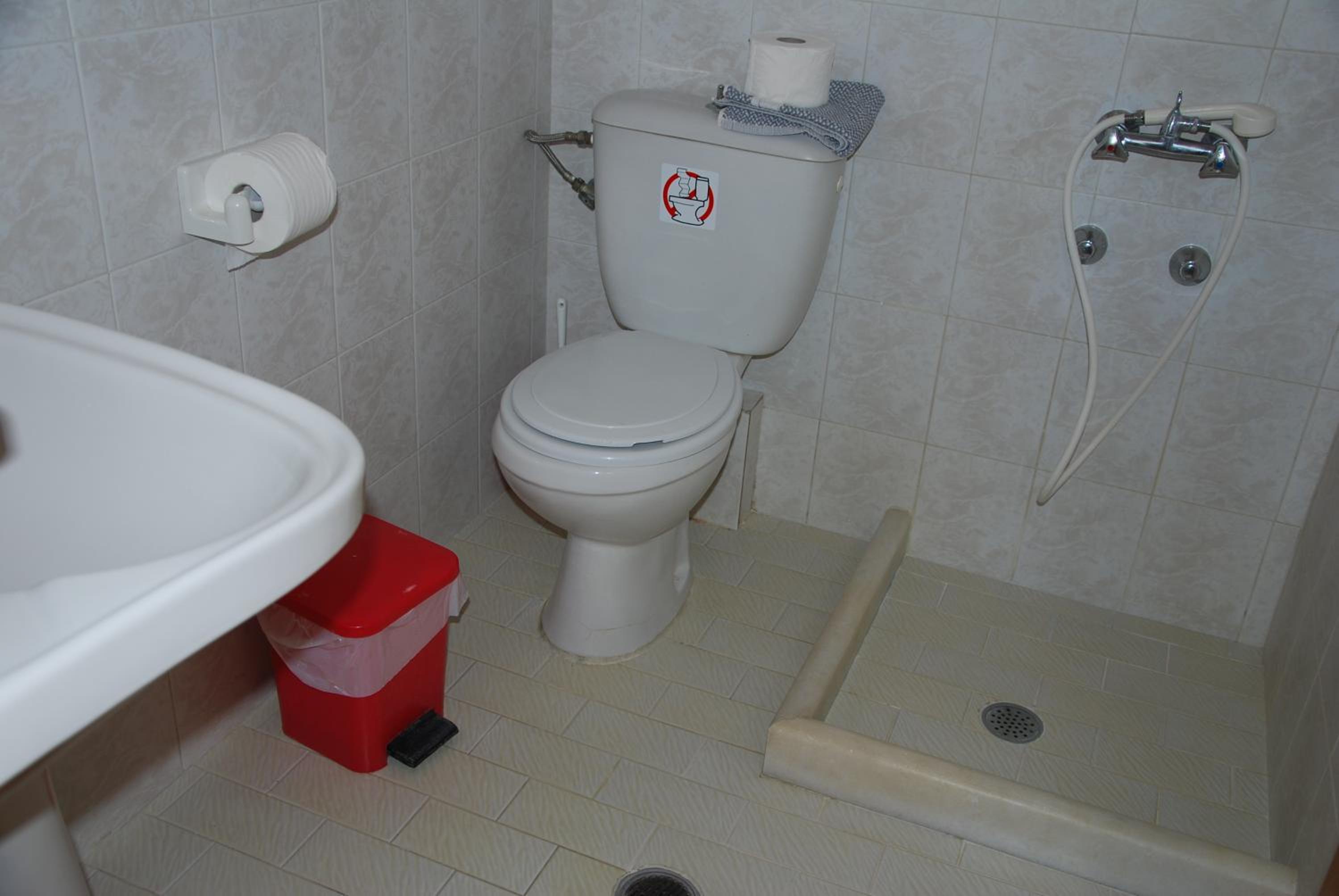 Triple Room with Sea View - Photo 19