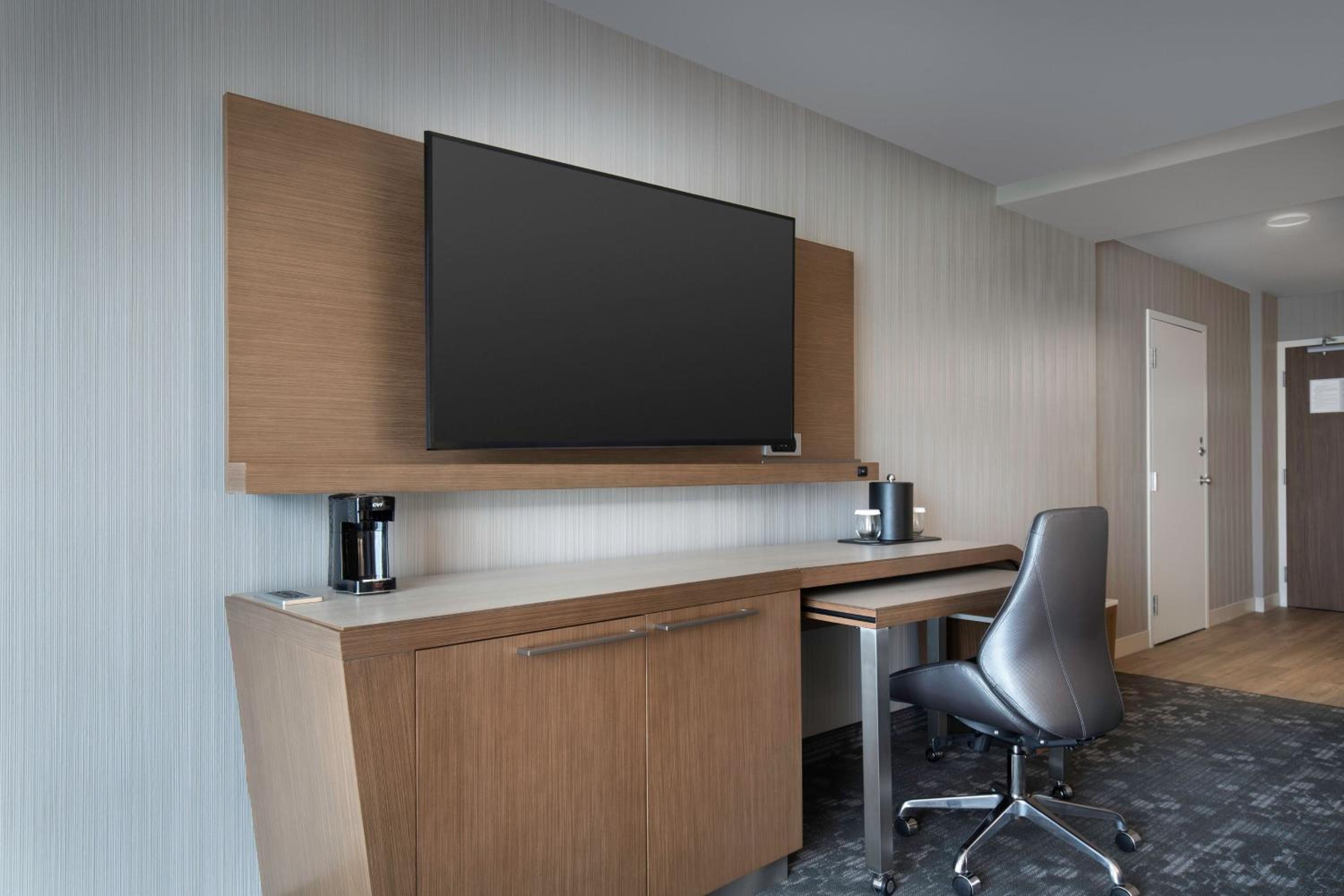 King Room with High Floor and Sofa Bed