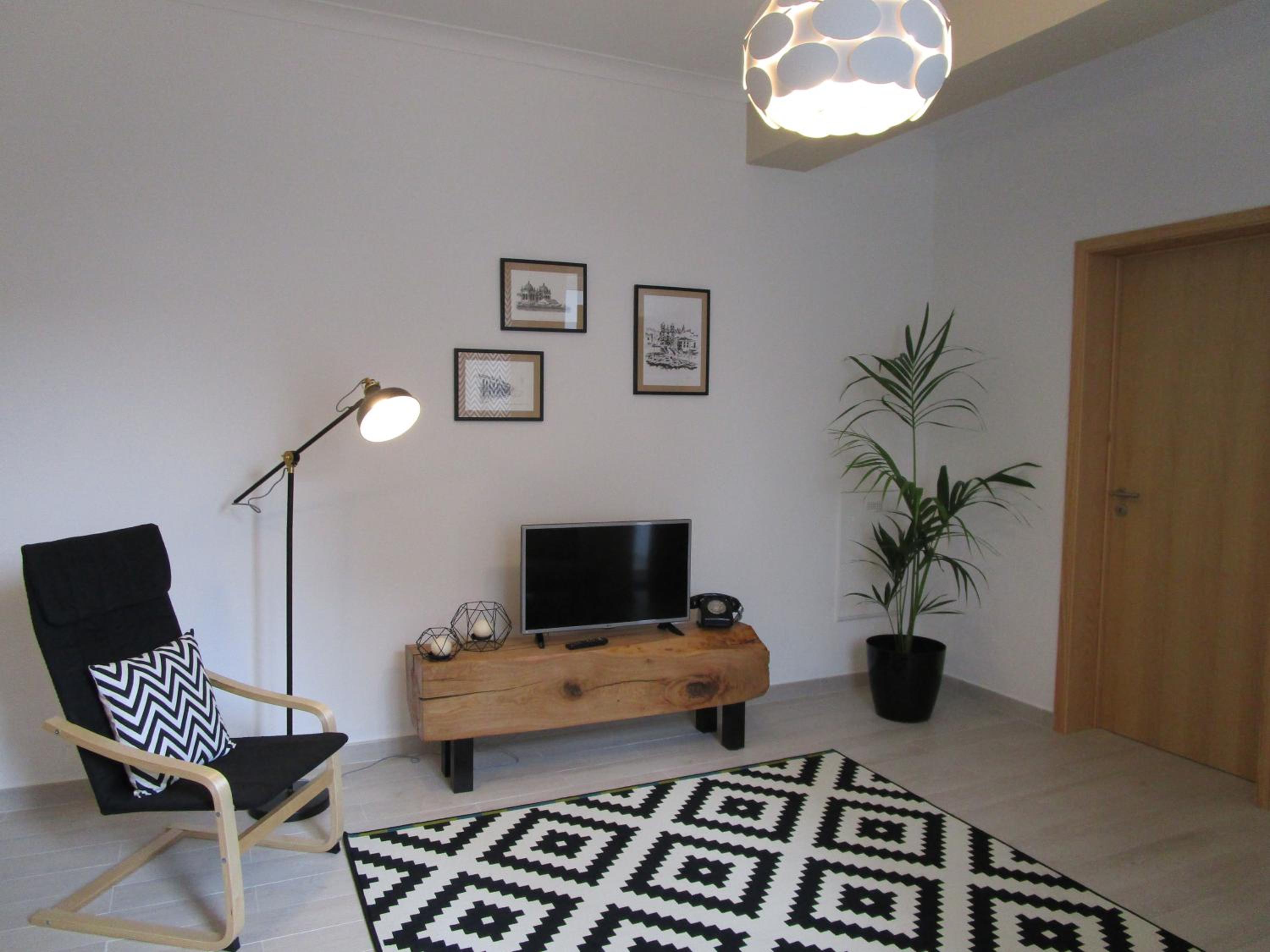 Apartment photo 1
