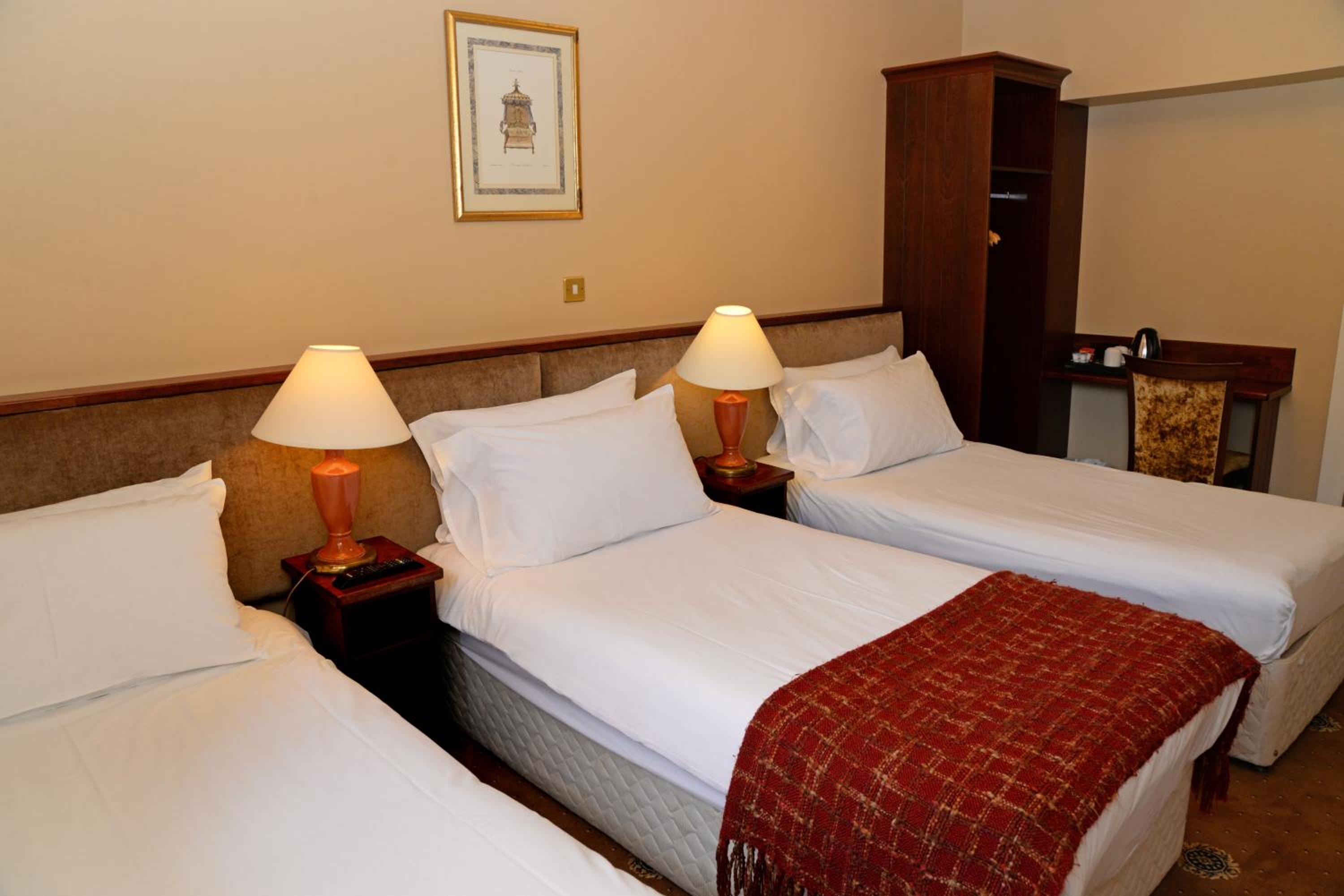 Triple Room - Photo 8