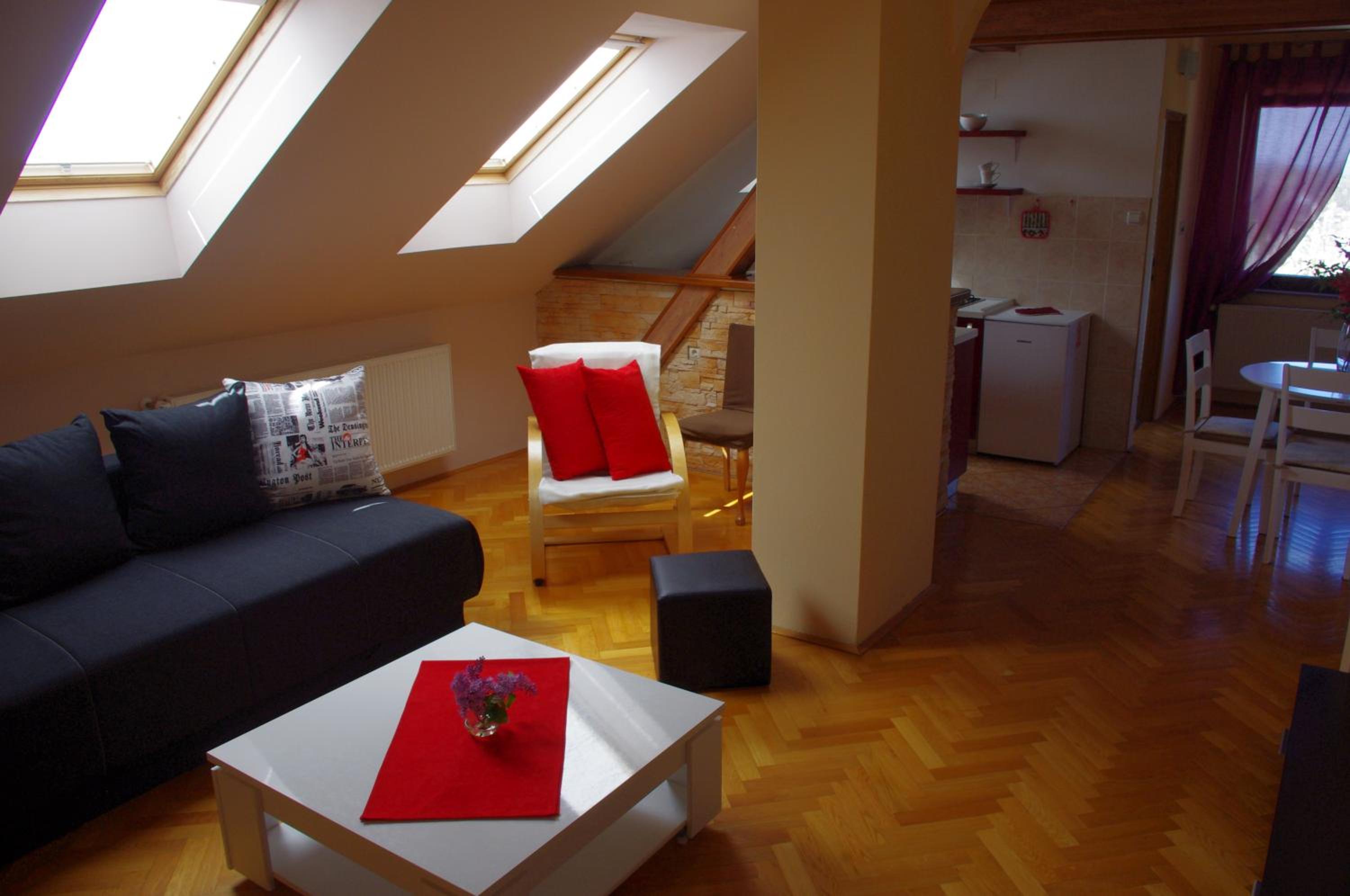 Loft - Photo 10