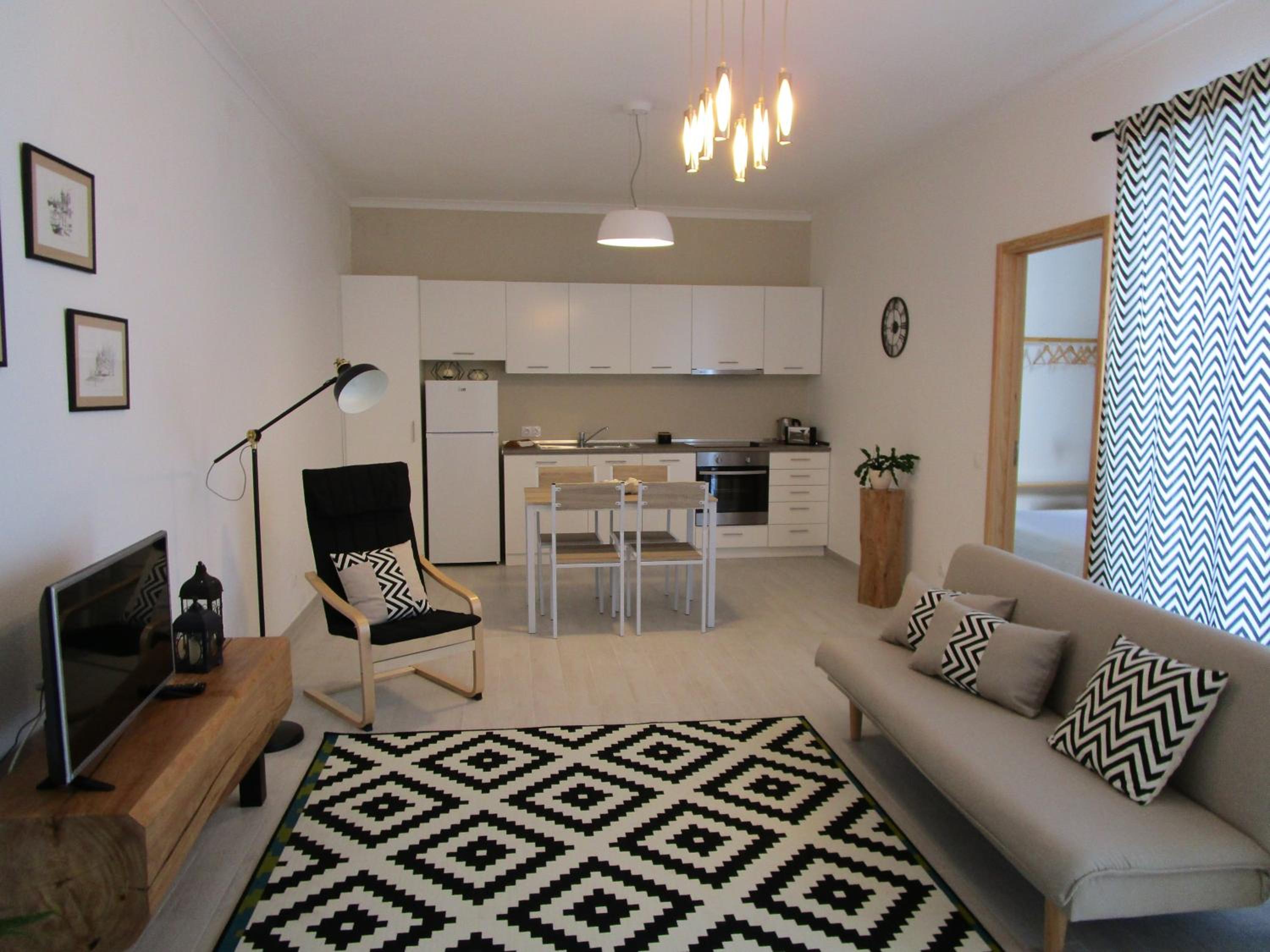 Apartment photo 3