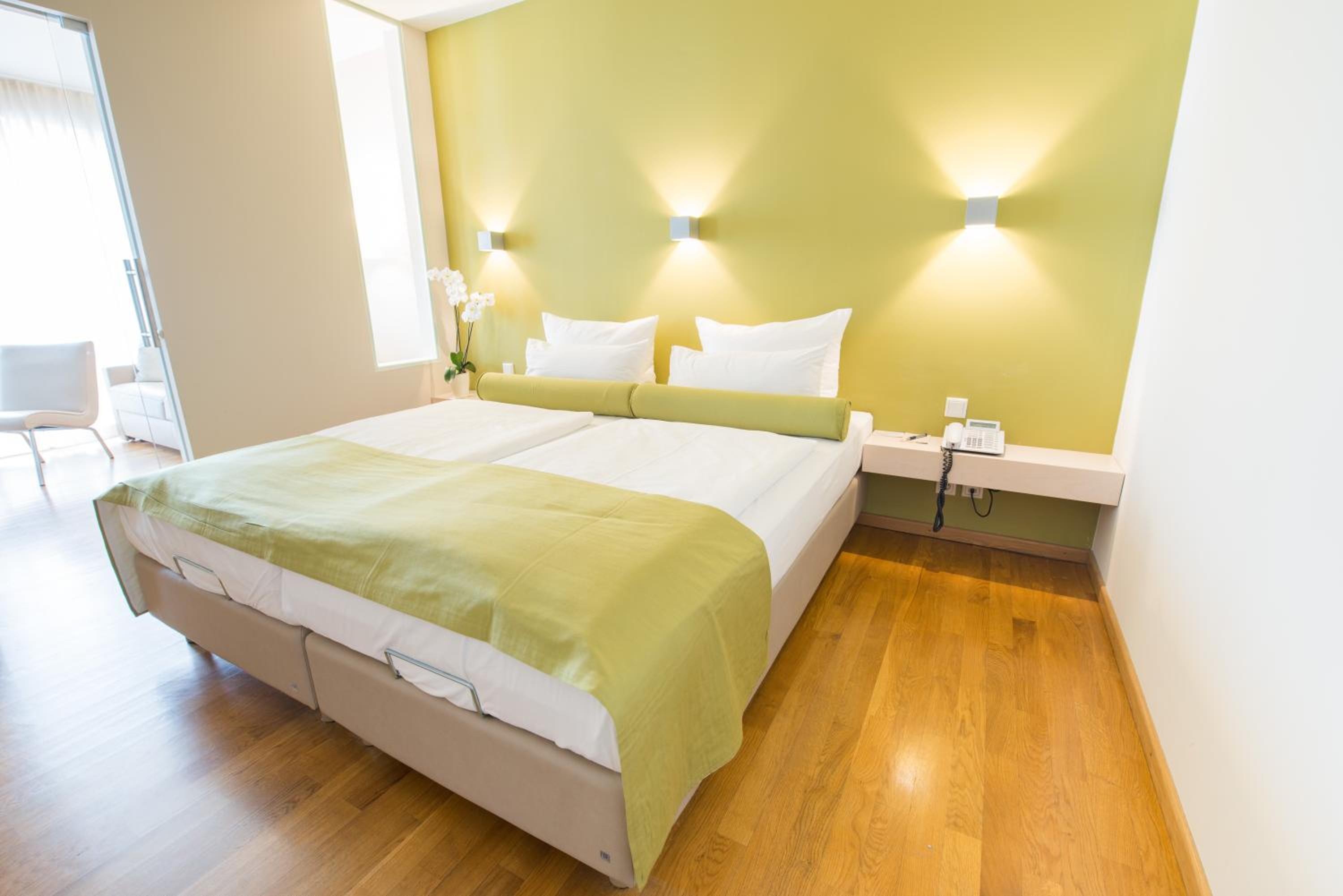 Junior Suite with Balcony photo 1