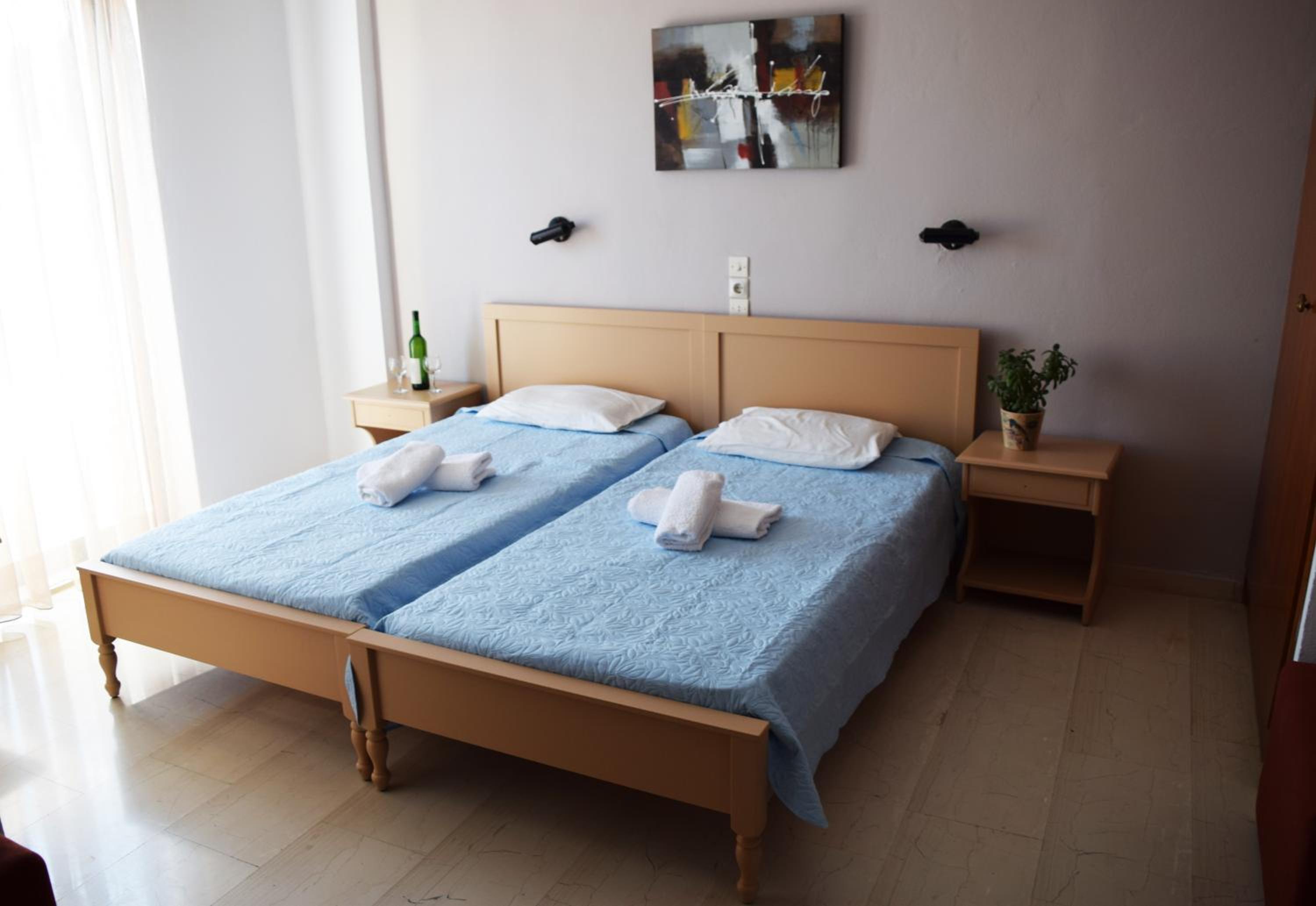 Twin Room with Sea View photo 2