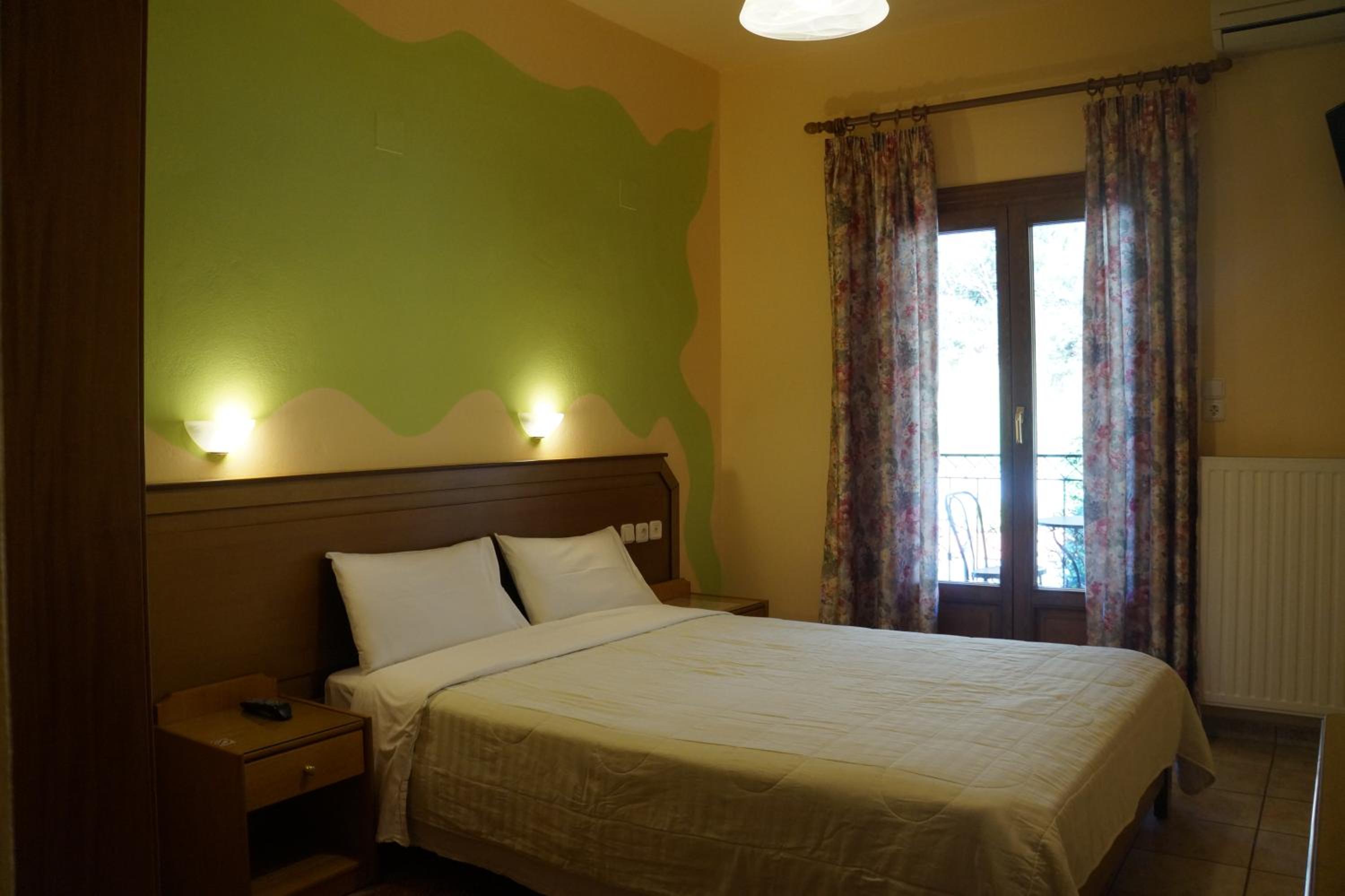 Standard Double Room photo 1