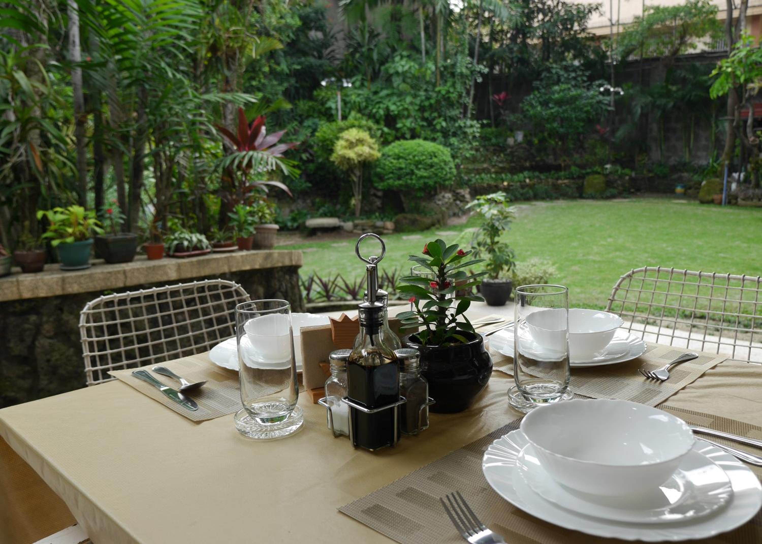 Deluxe Double Room with Balcony - Photo 3