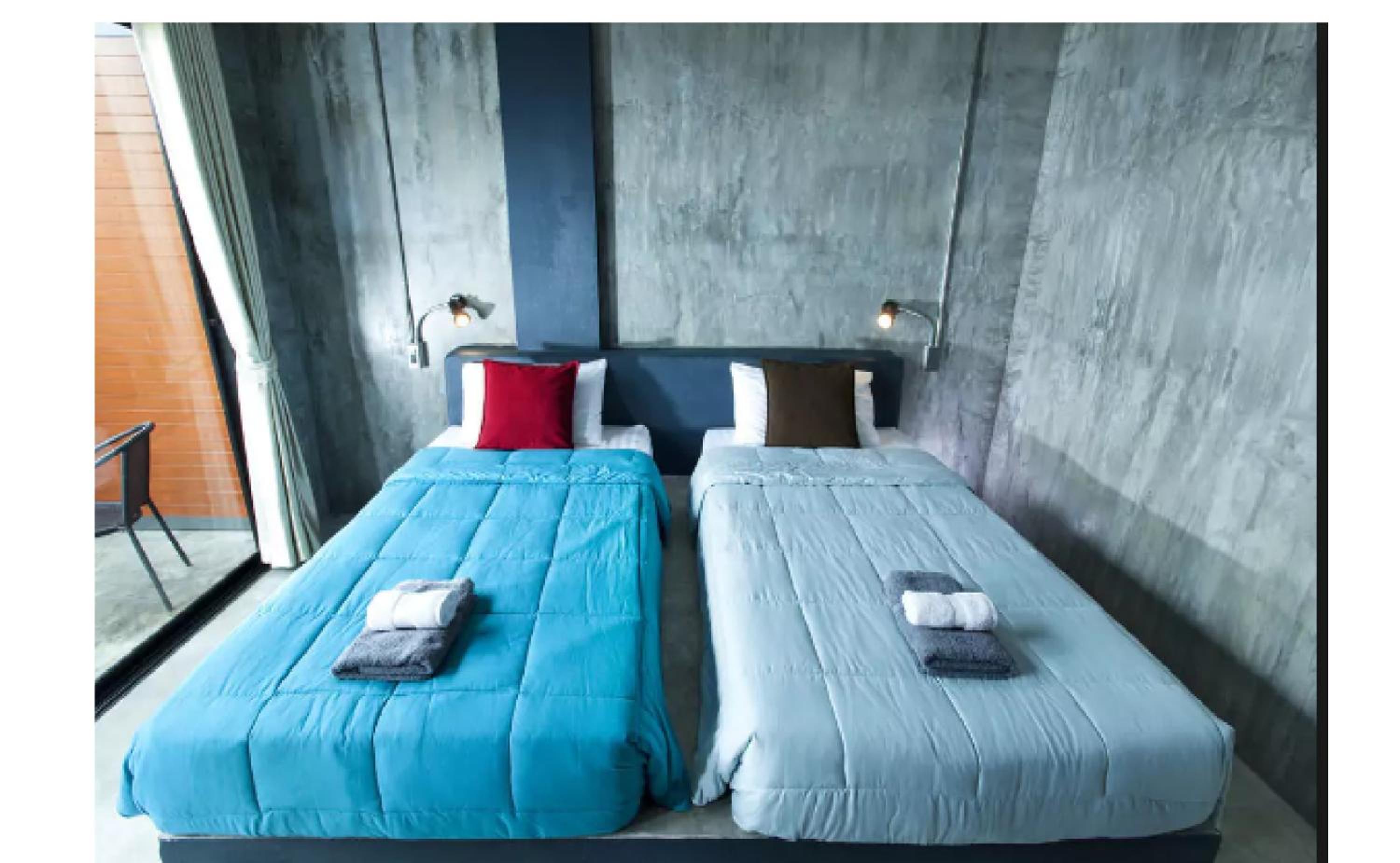 Twin Room with Balcony photo 3