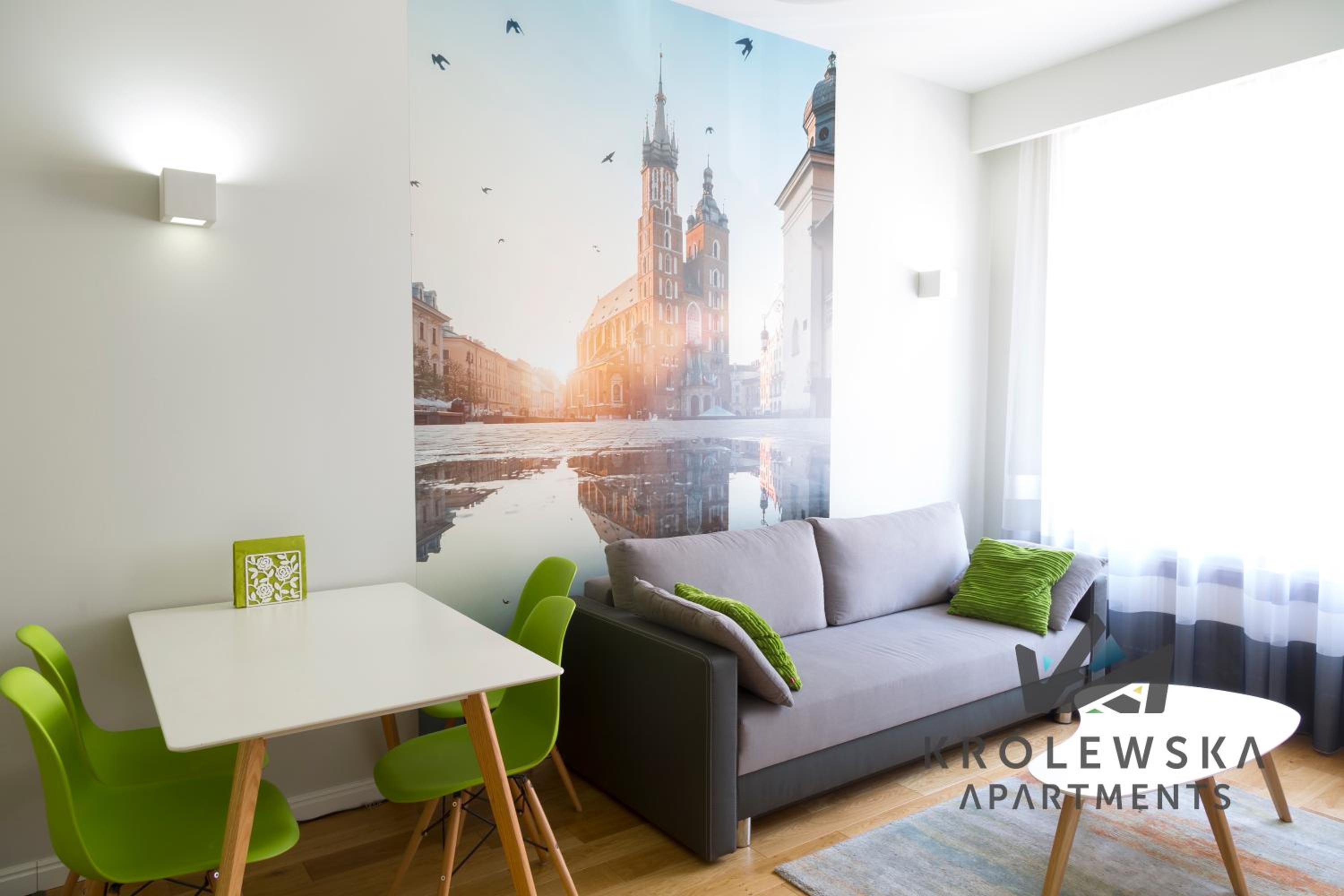 Deluxe Apartment