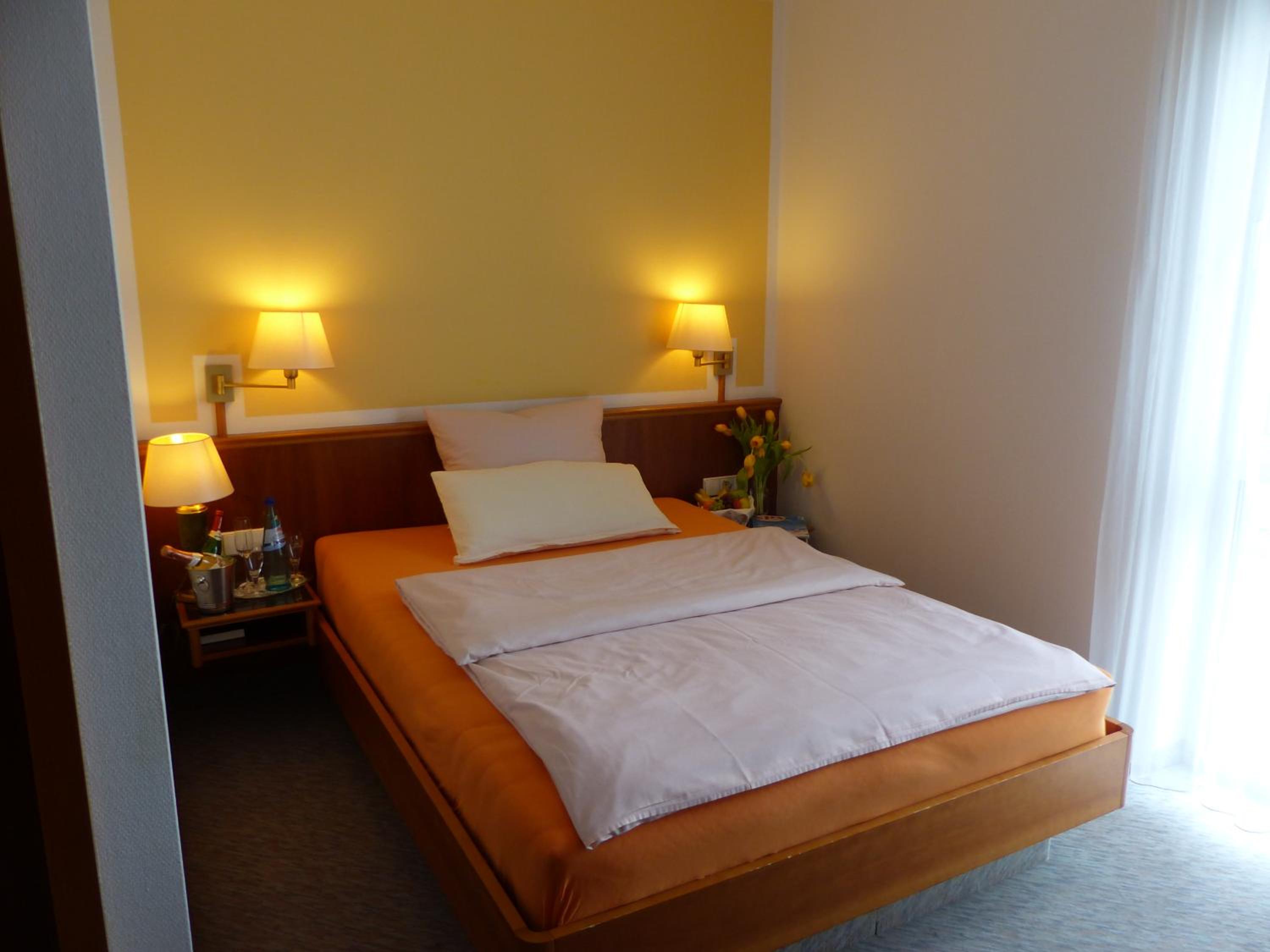 Comfort Single Room With Shower photo 1