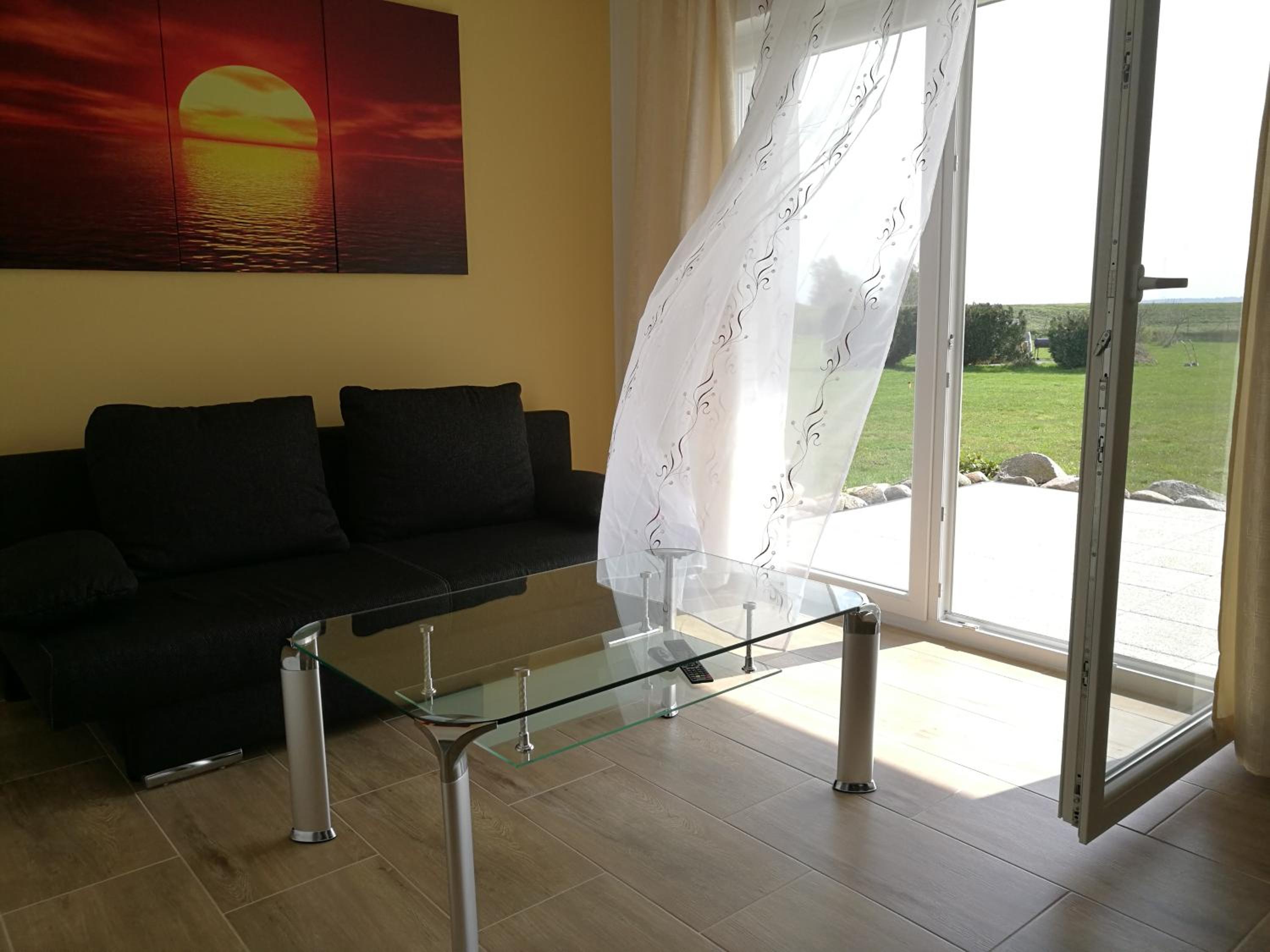 Apartment with Terrace - Photo 5