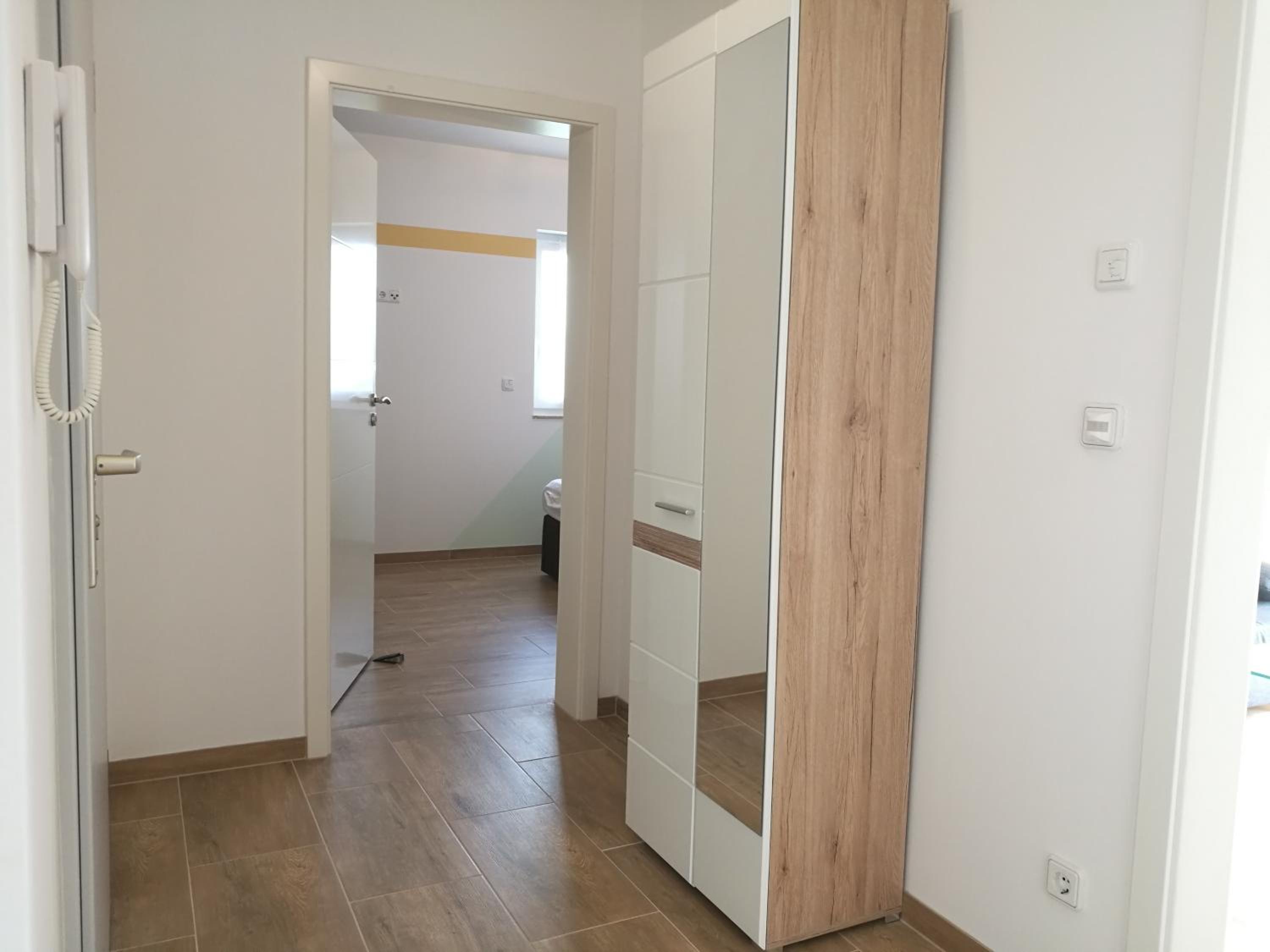 Apartment with Terrace - Photo 3