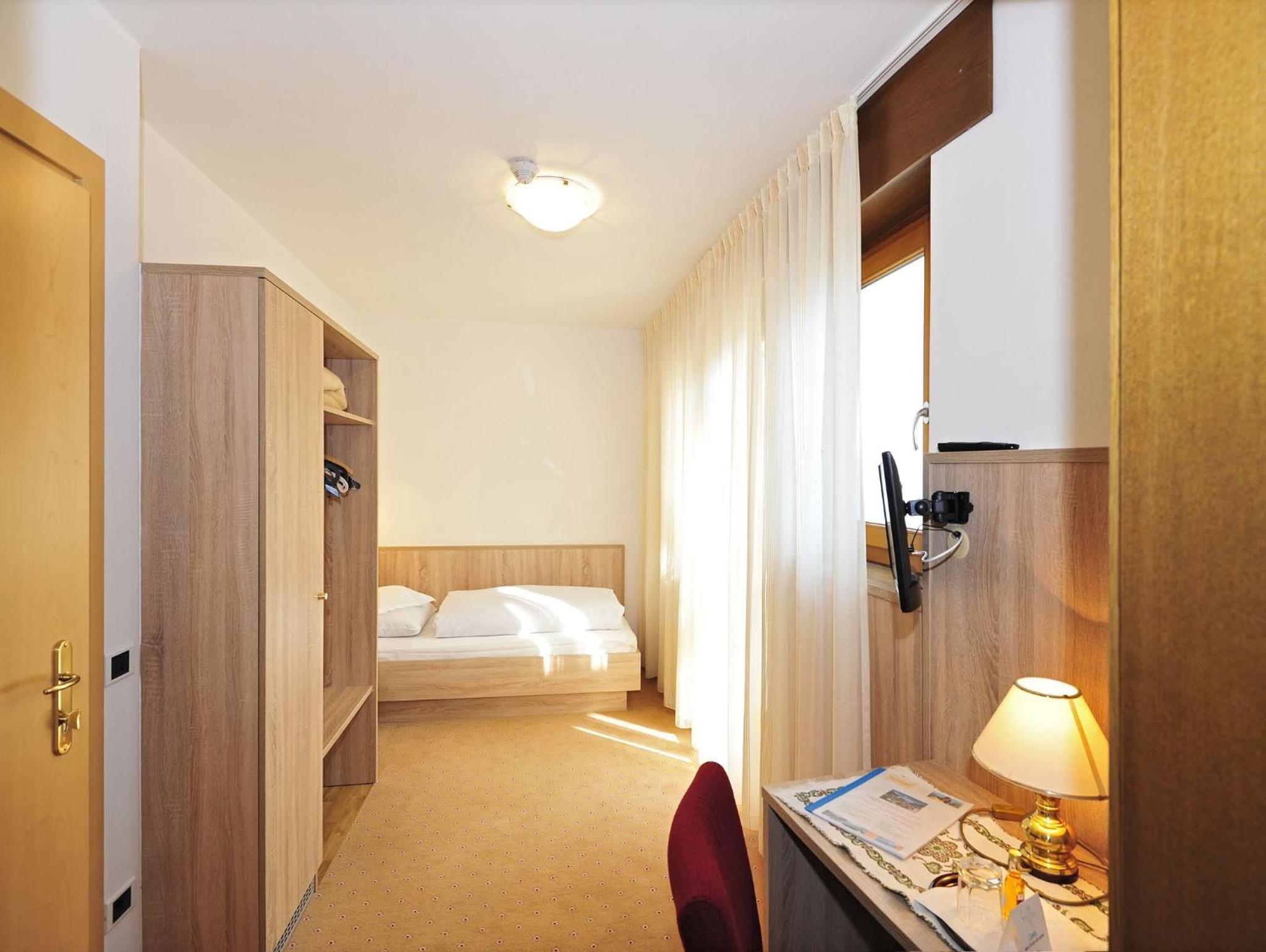 Single Room photo 1