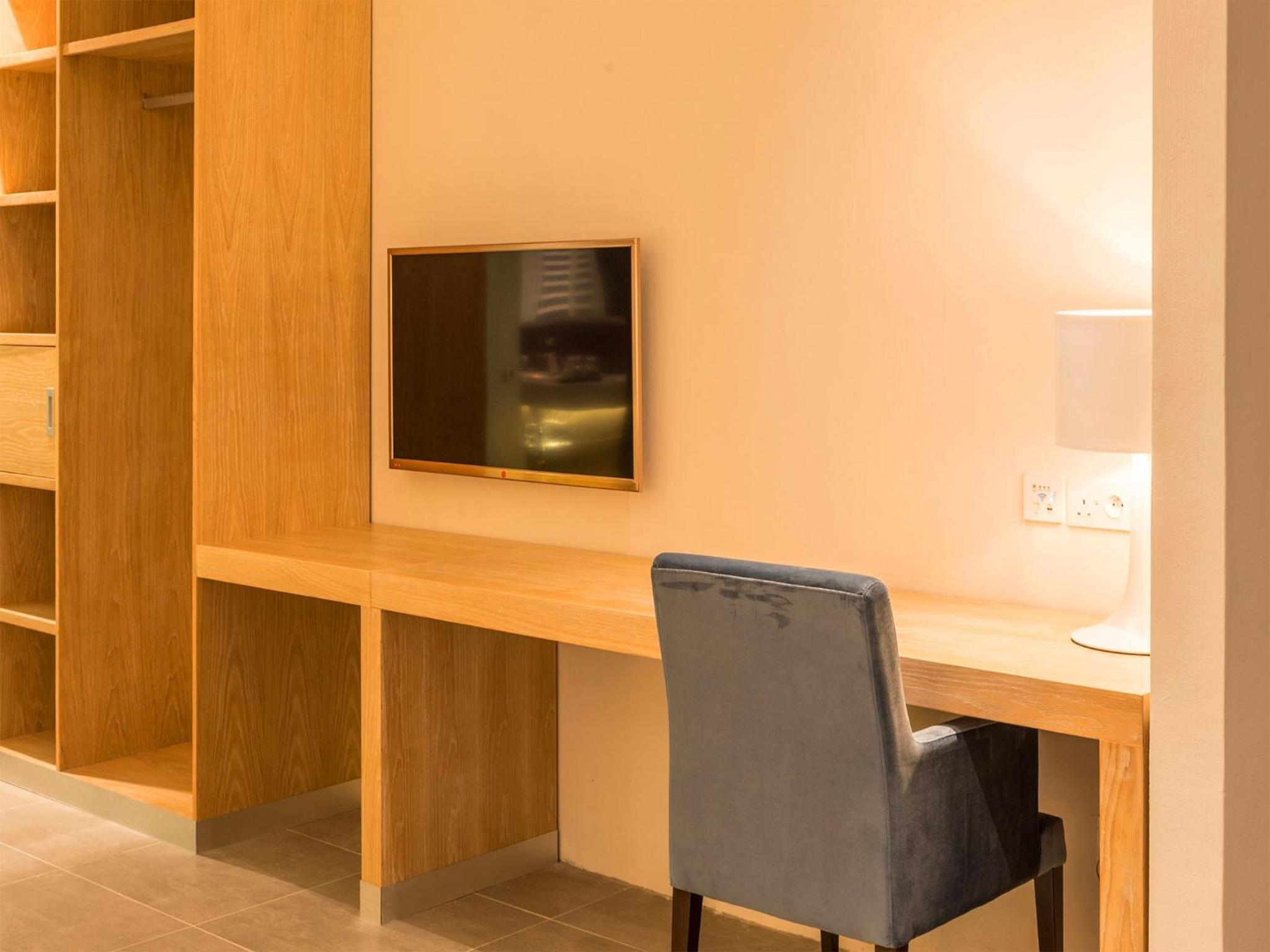 Premiere Suite / Self Catering - Photo 4