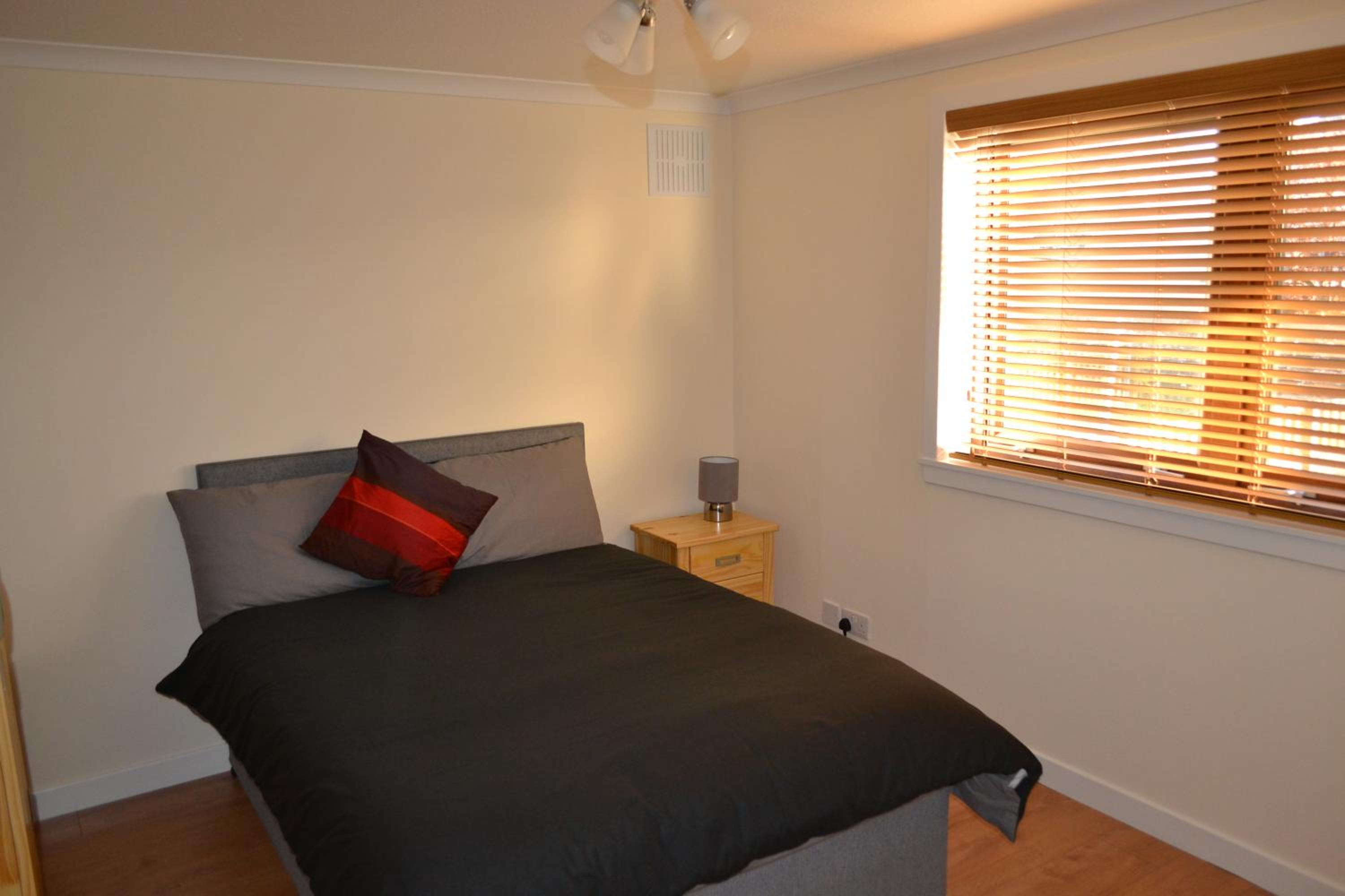 Apartment - Ground Floor - Photo 6