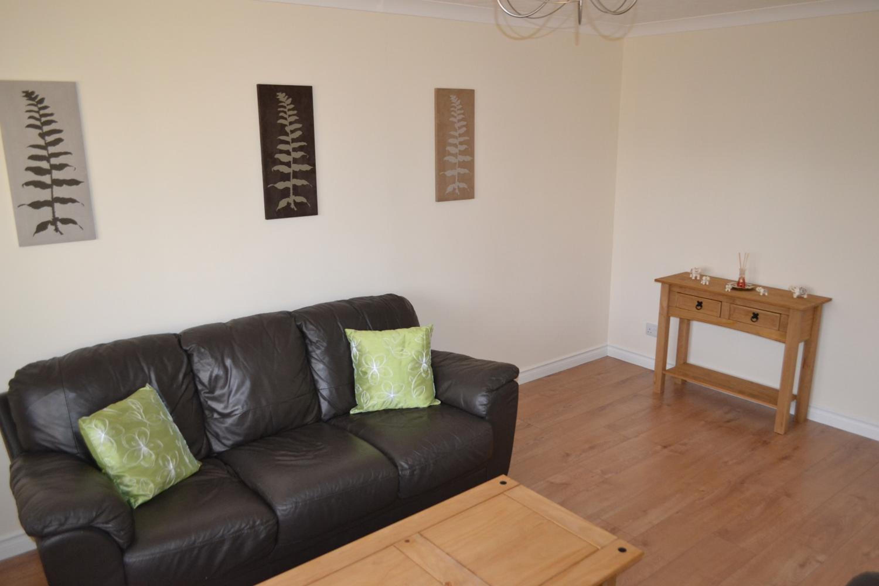 Apartment - Ground Floor - Photo 8