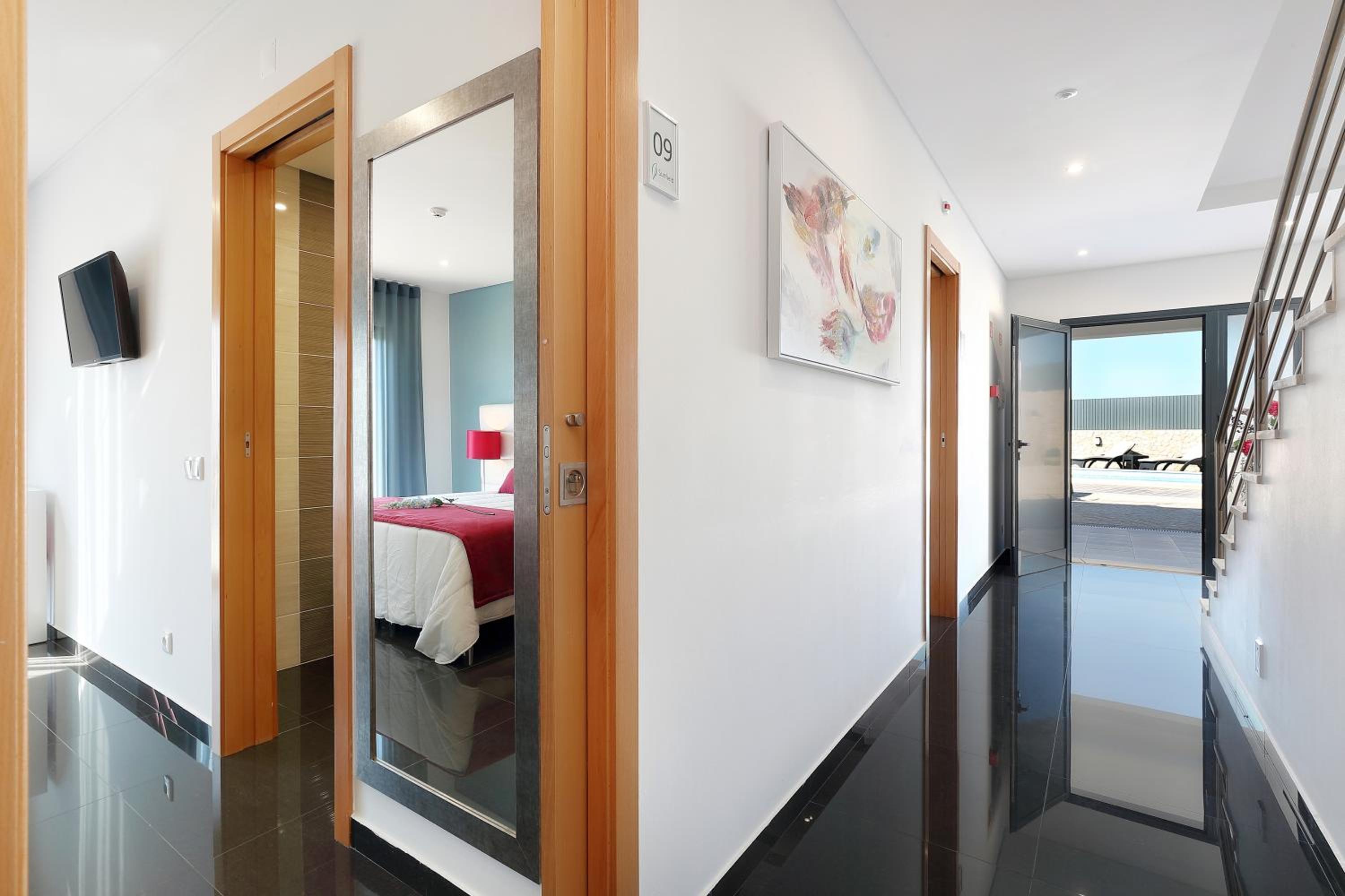 Superior Double or Twin Room with Garden View - Photo 1