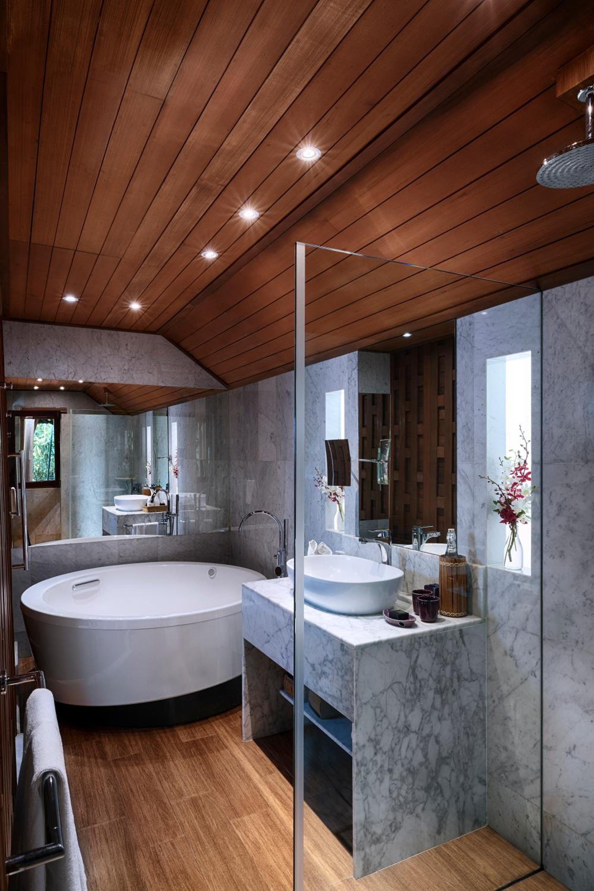 Suite with River View photo 3