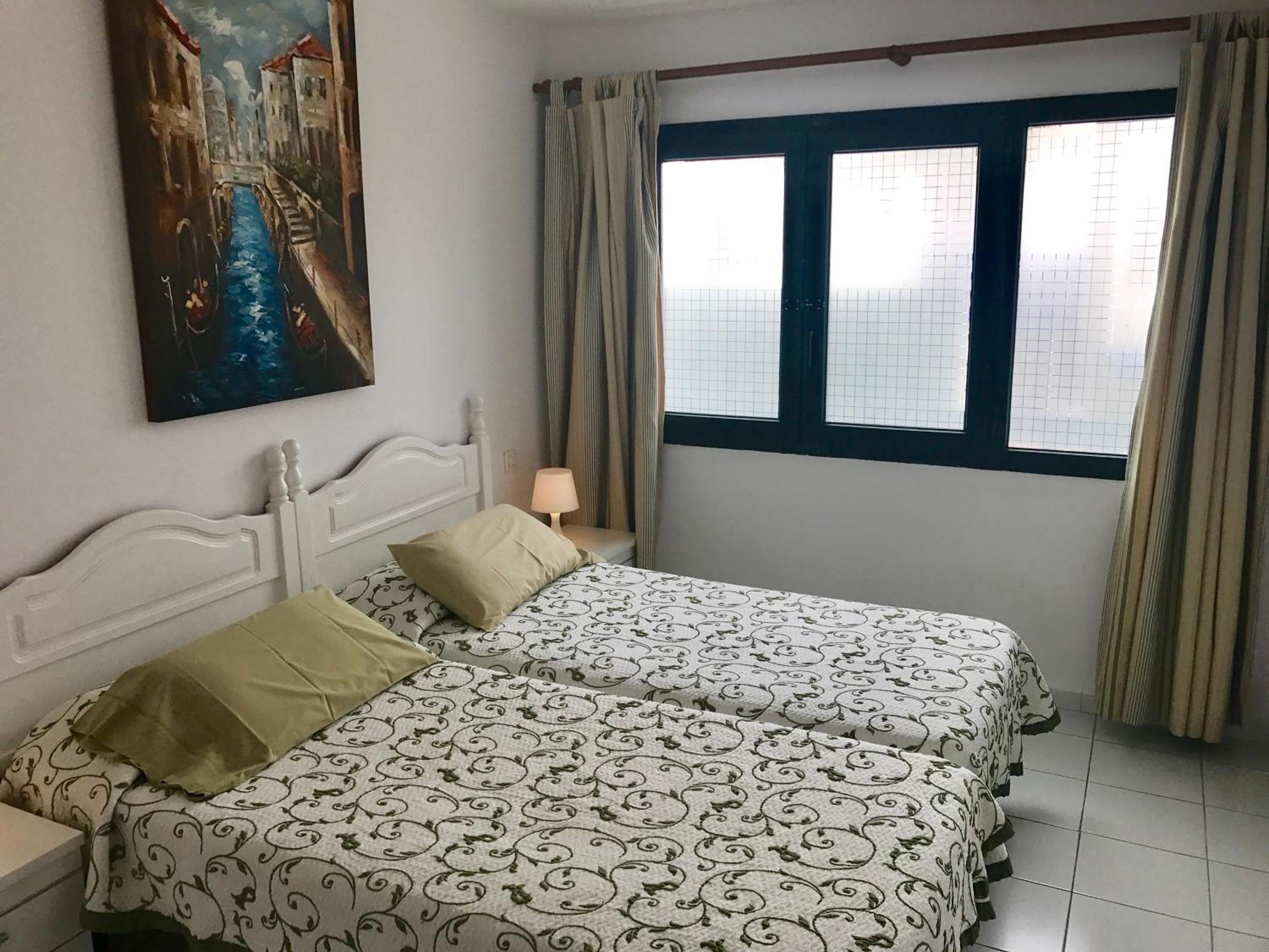 Suite Ejecutiva de Dos Dormitorios con Vista al Mar