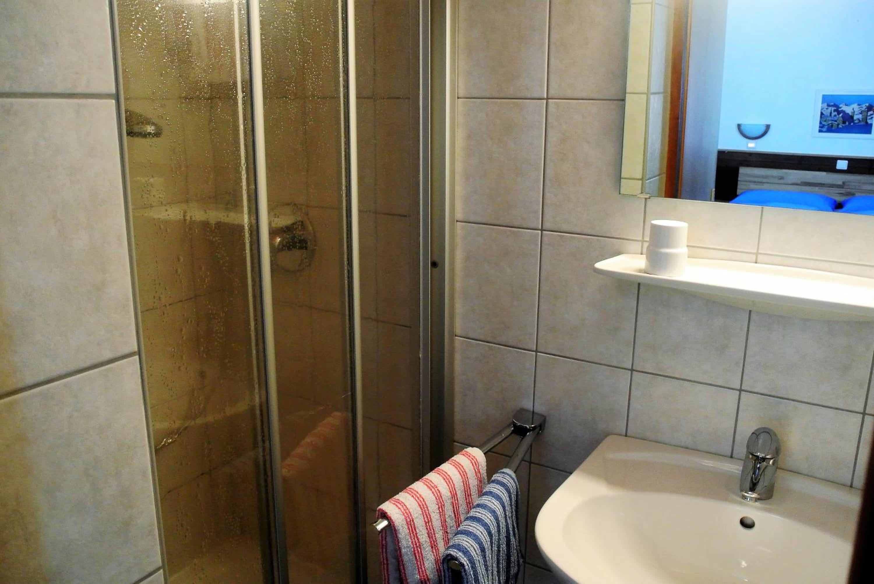 Double Room with Shared Toilet photo 2