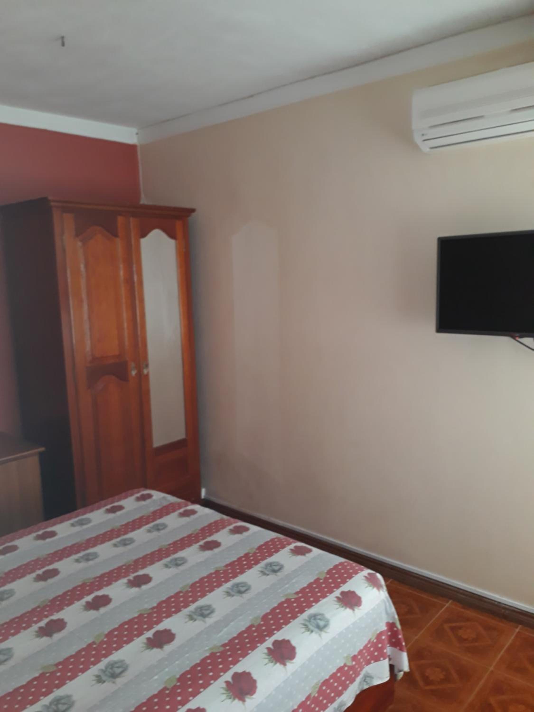Studio Apartment photo 3