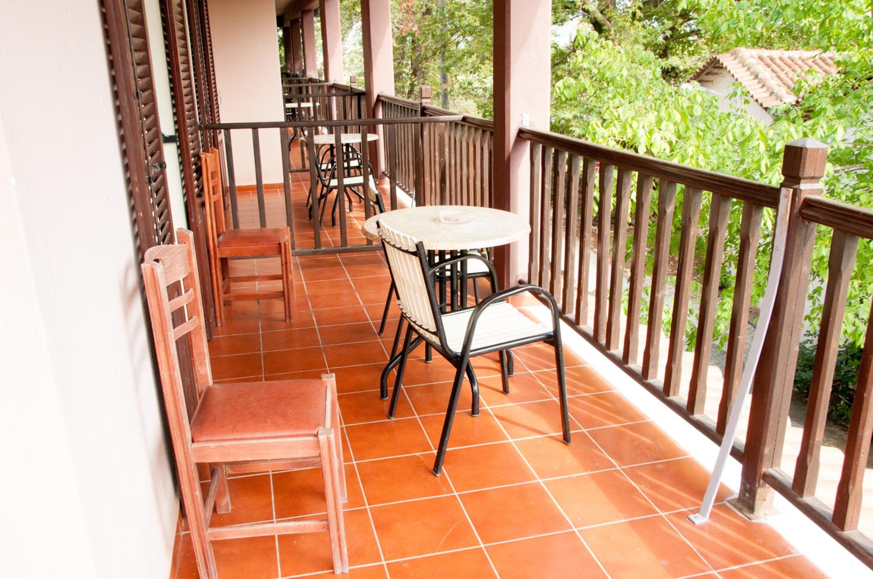 Triple Room - Photo 6