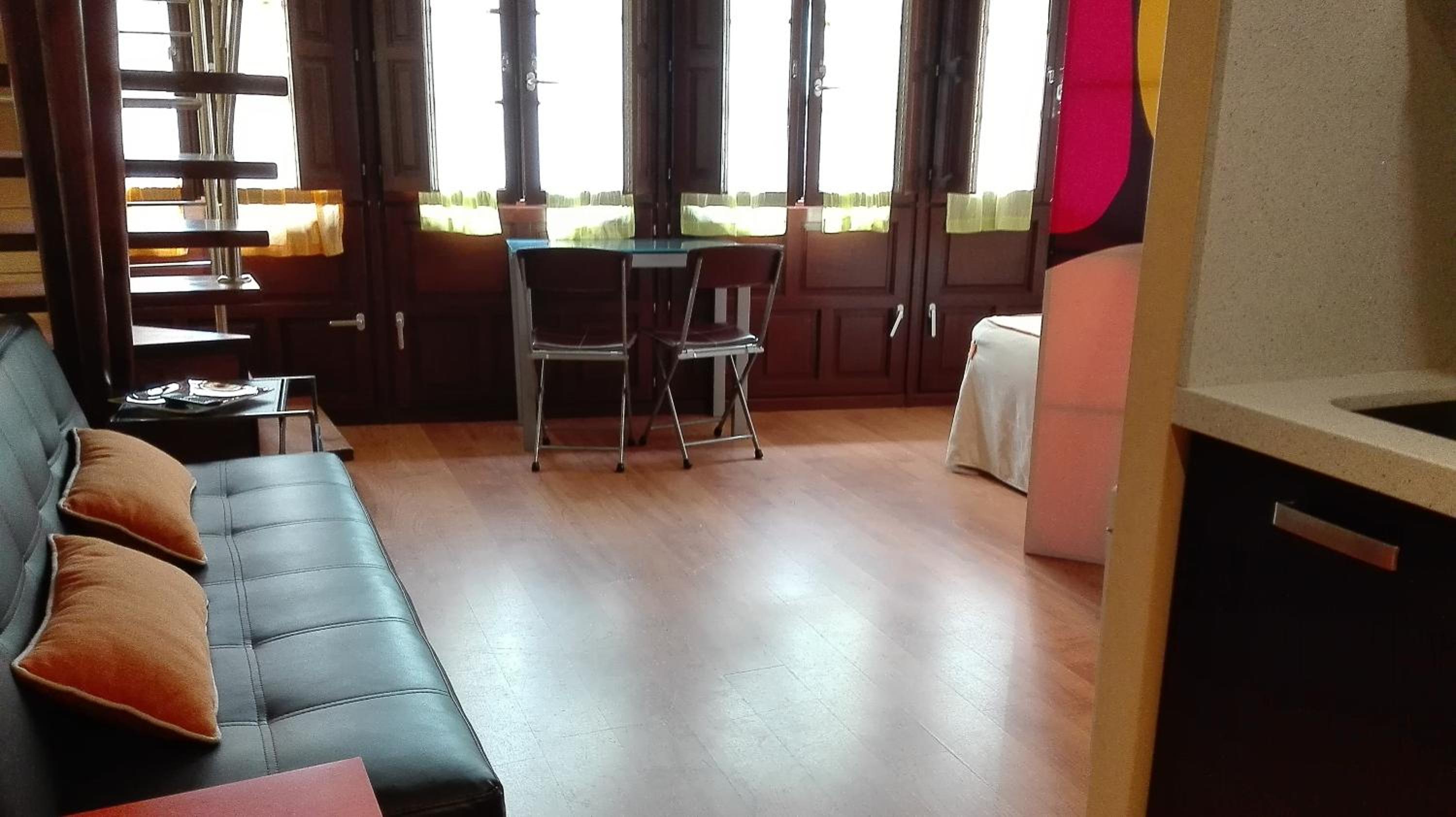 Duplex Apartment - Photo 1