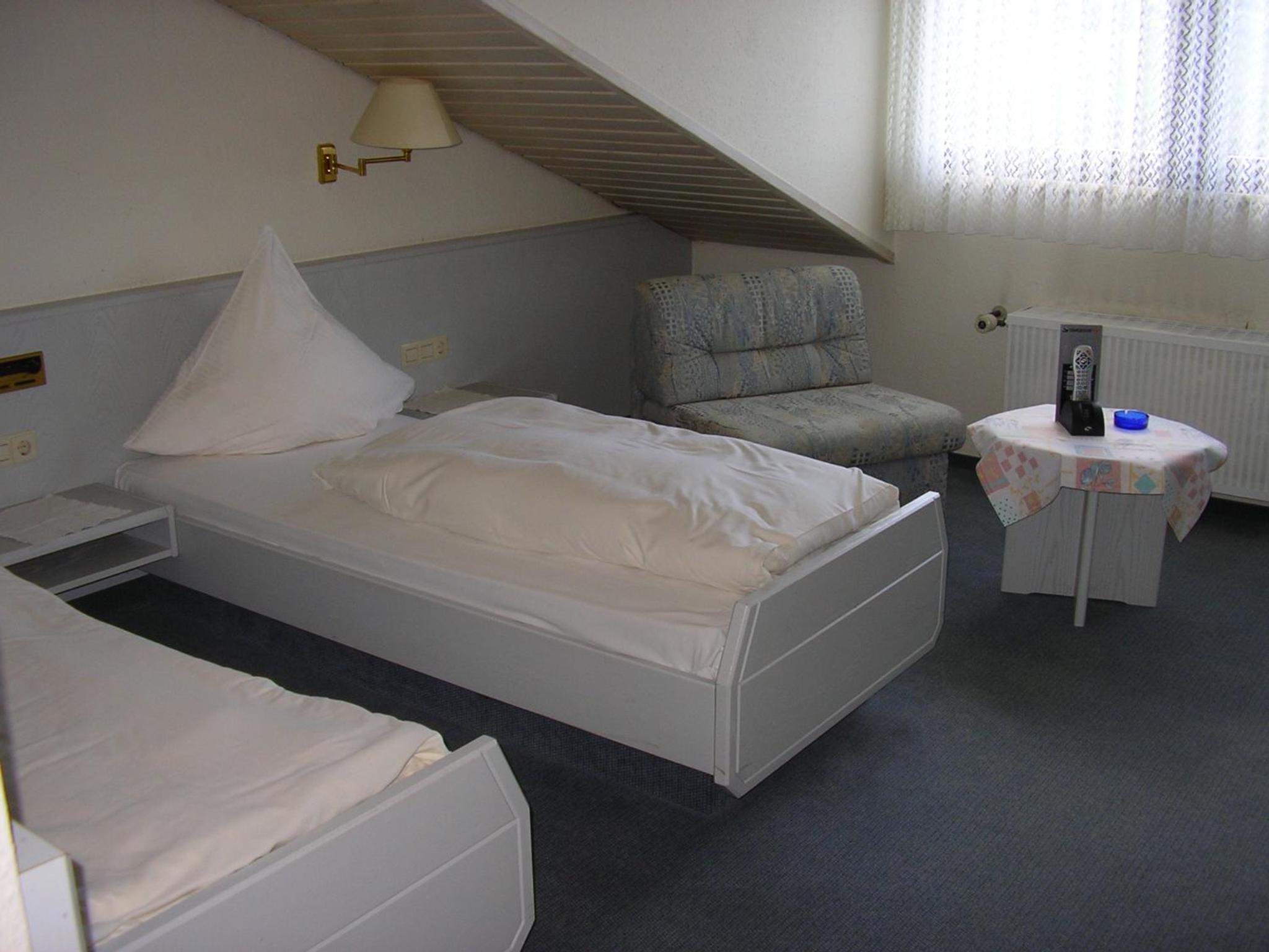 Standard Double Room - Photo 2