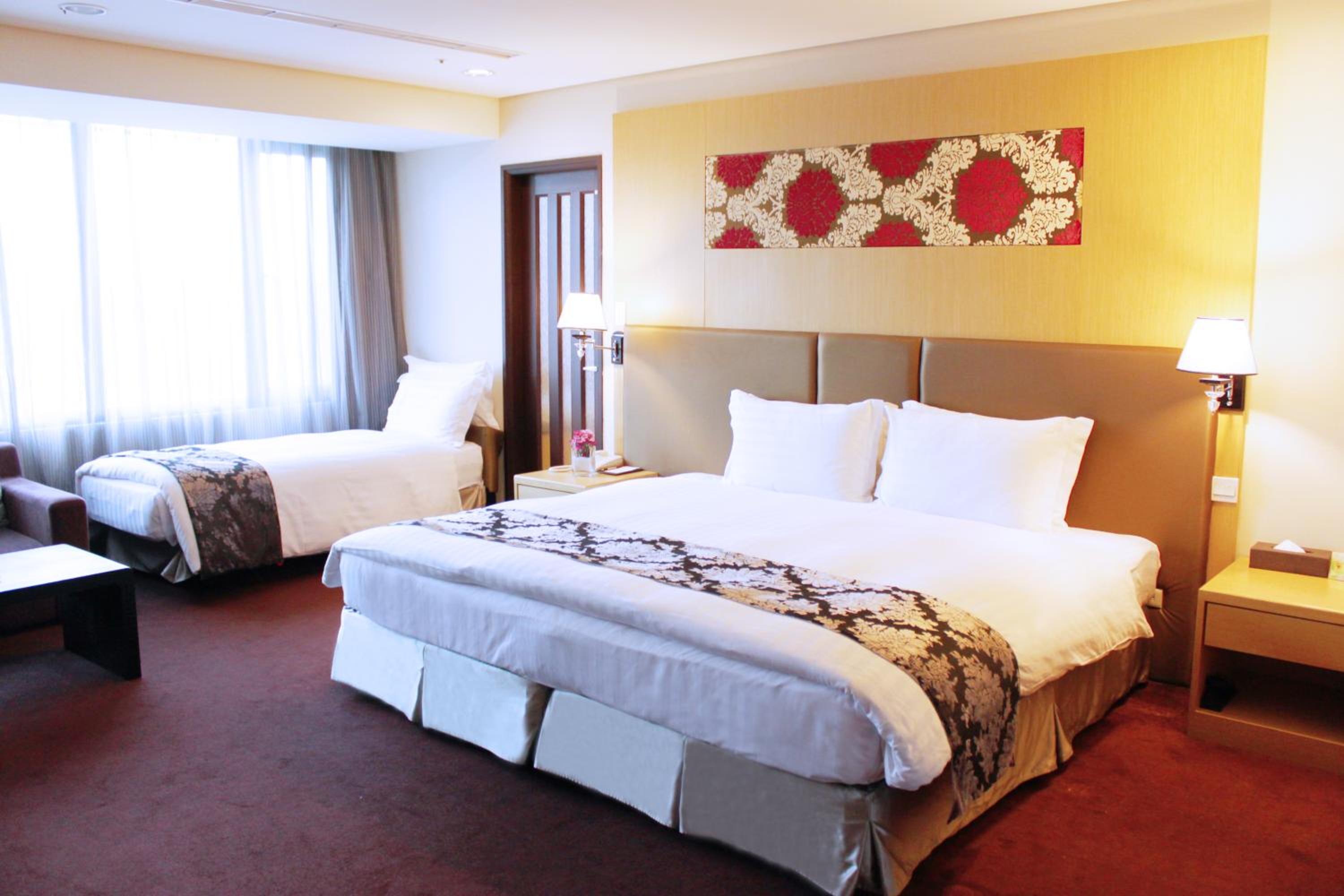 Deluxe Triple Room - Zhao Yin Building