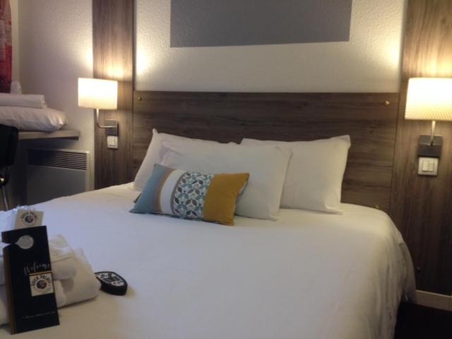 Double Room - Photo 3