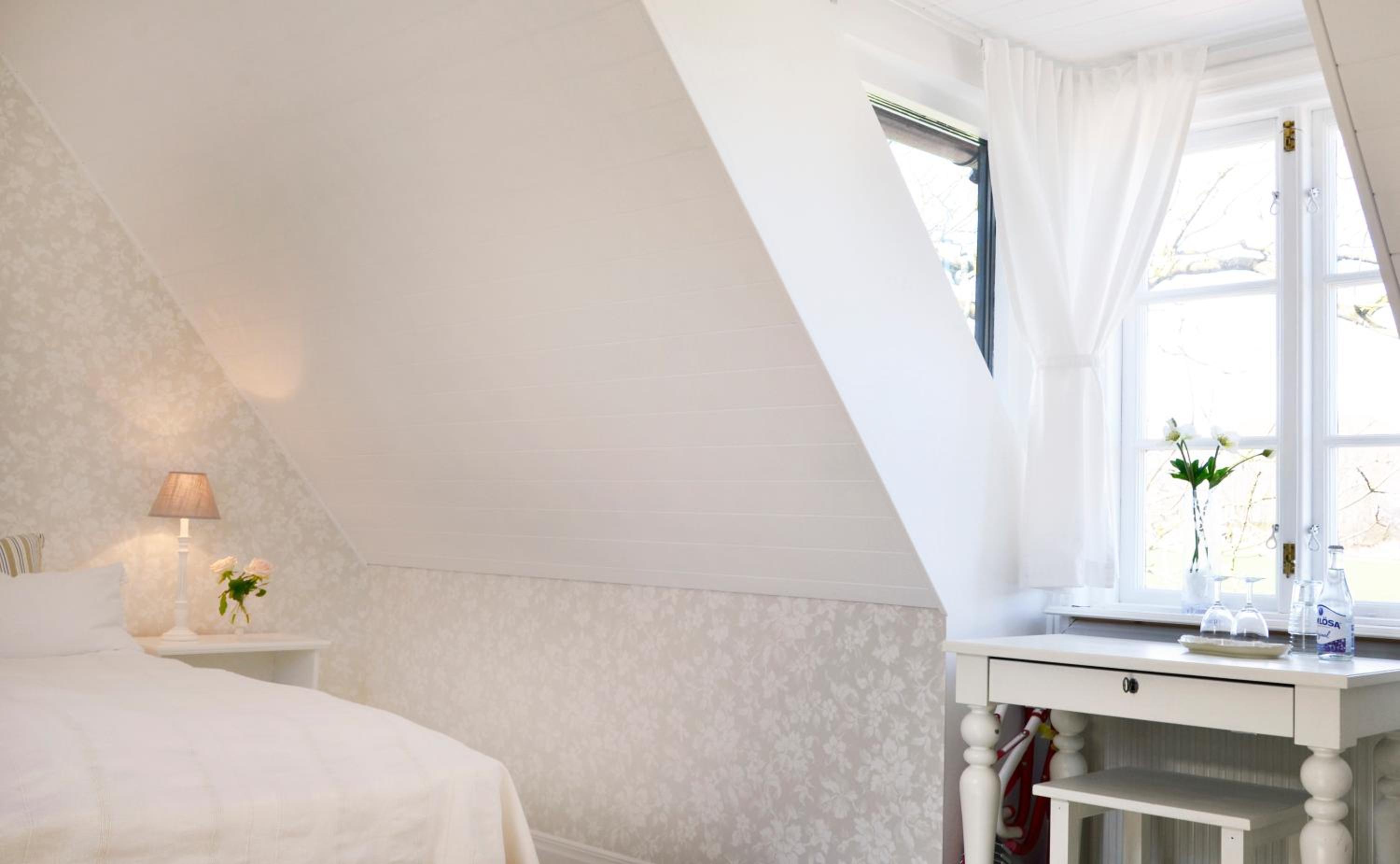 Double Room with Private Bathroom photo 3