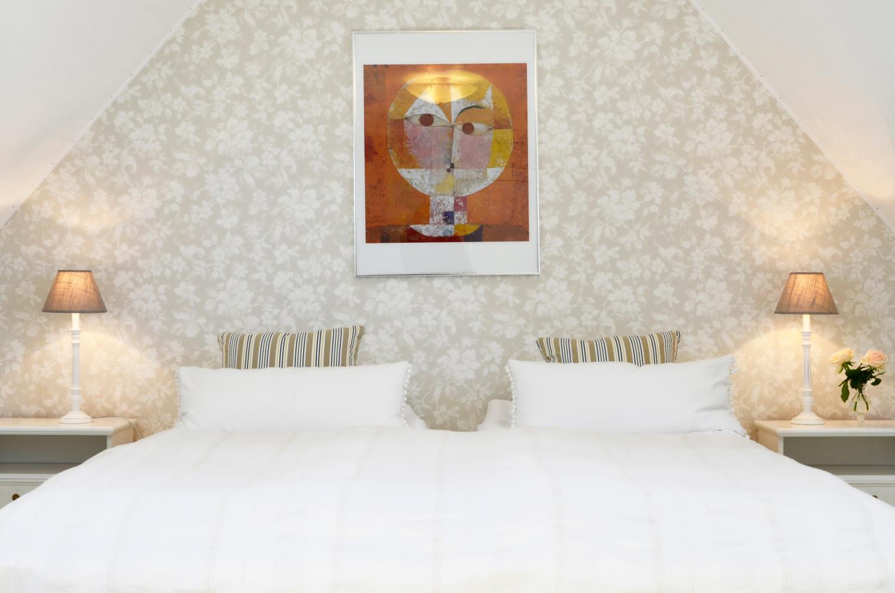 Double Room with Private Bathroom photo 1