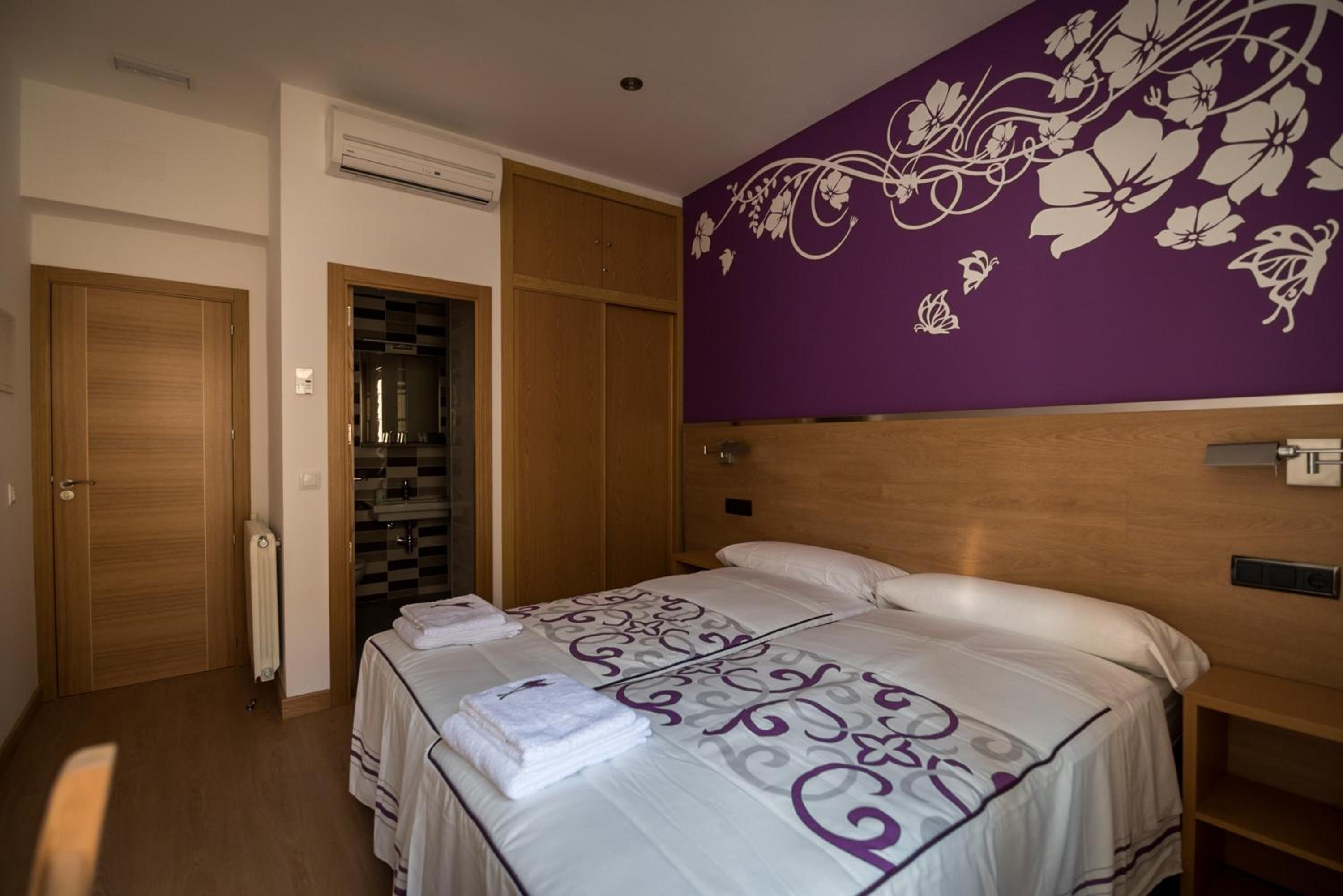 Twin Room photo 2