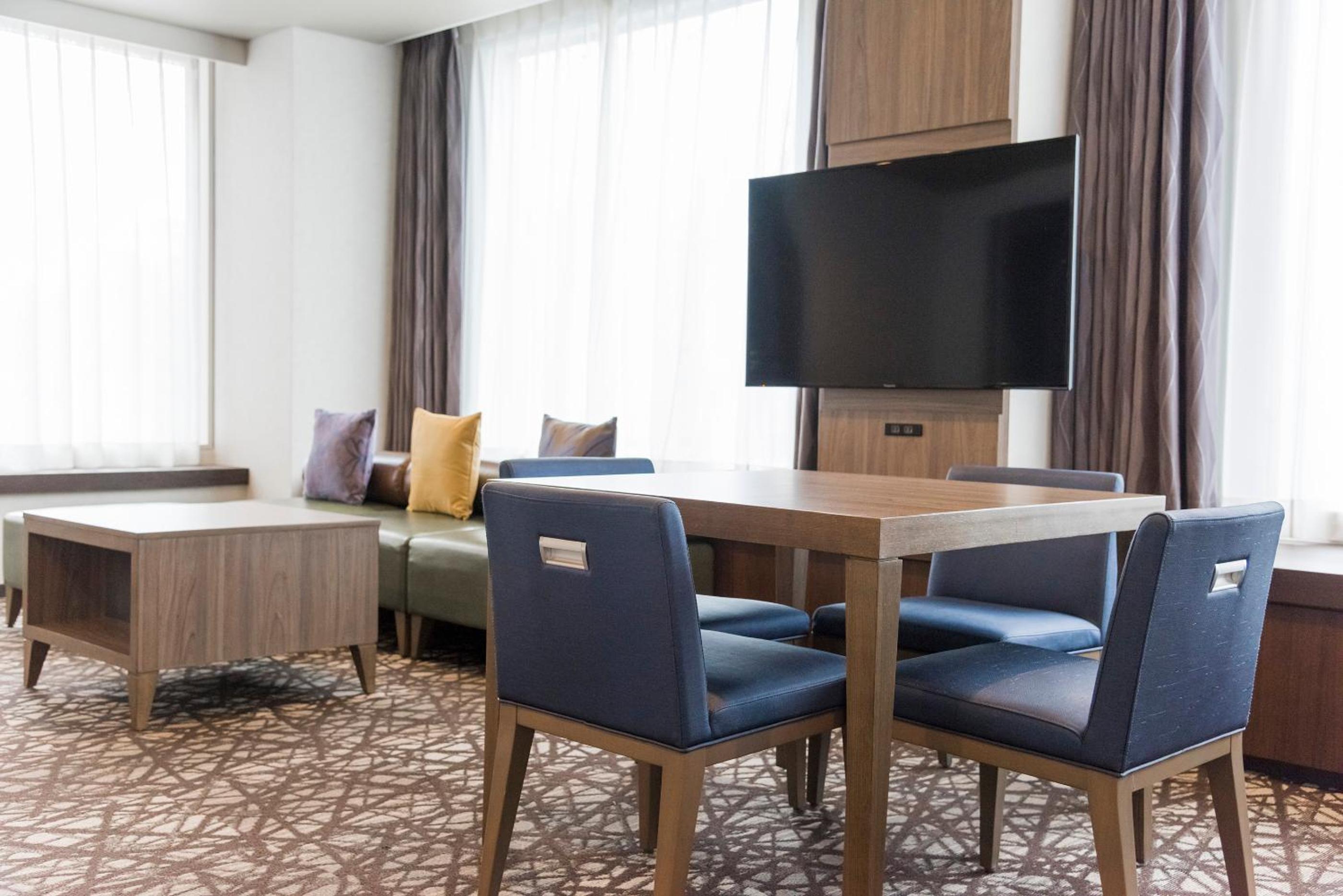 Superior Family Room - Non-Smoking - Photo 10