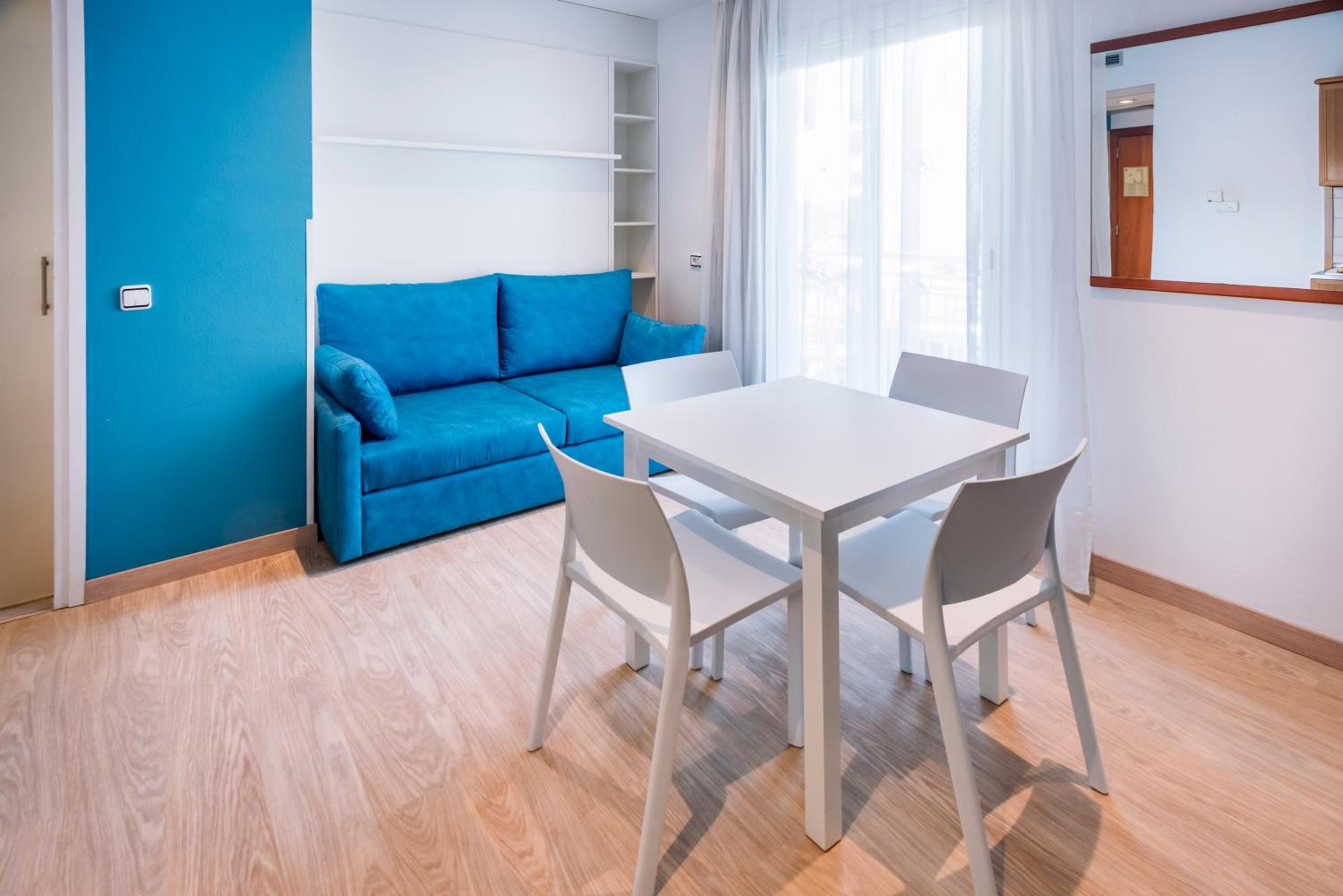 Studio (2 Adults) - Photo 6
